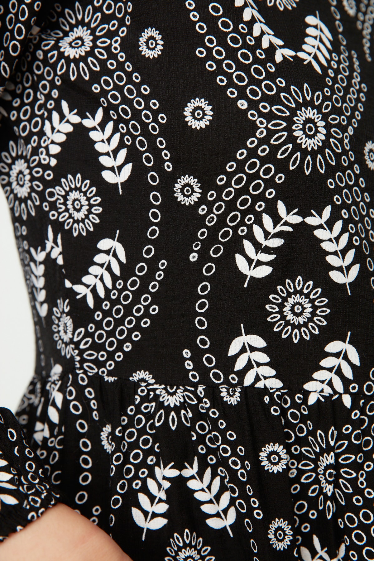 Trendyol negru cu model Rochie