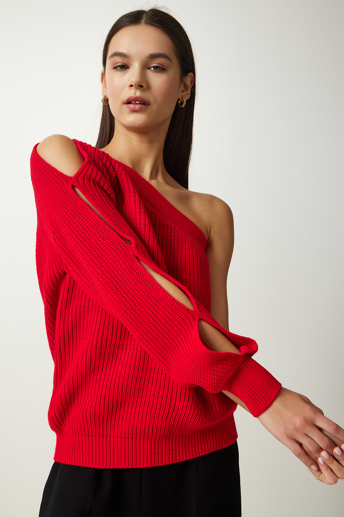 Levně Happiness İstanbul Women's Red Window Detailed Single Sleeve Knitwear Sweater