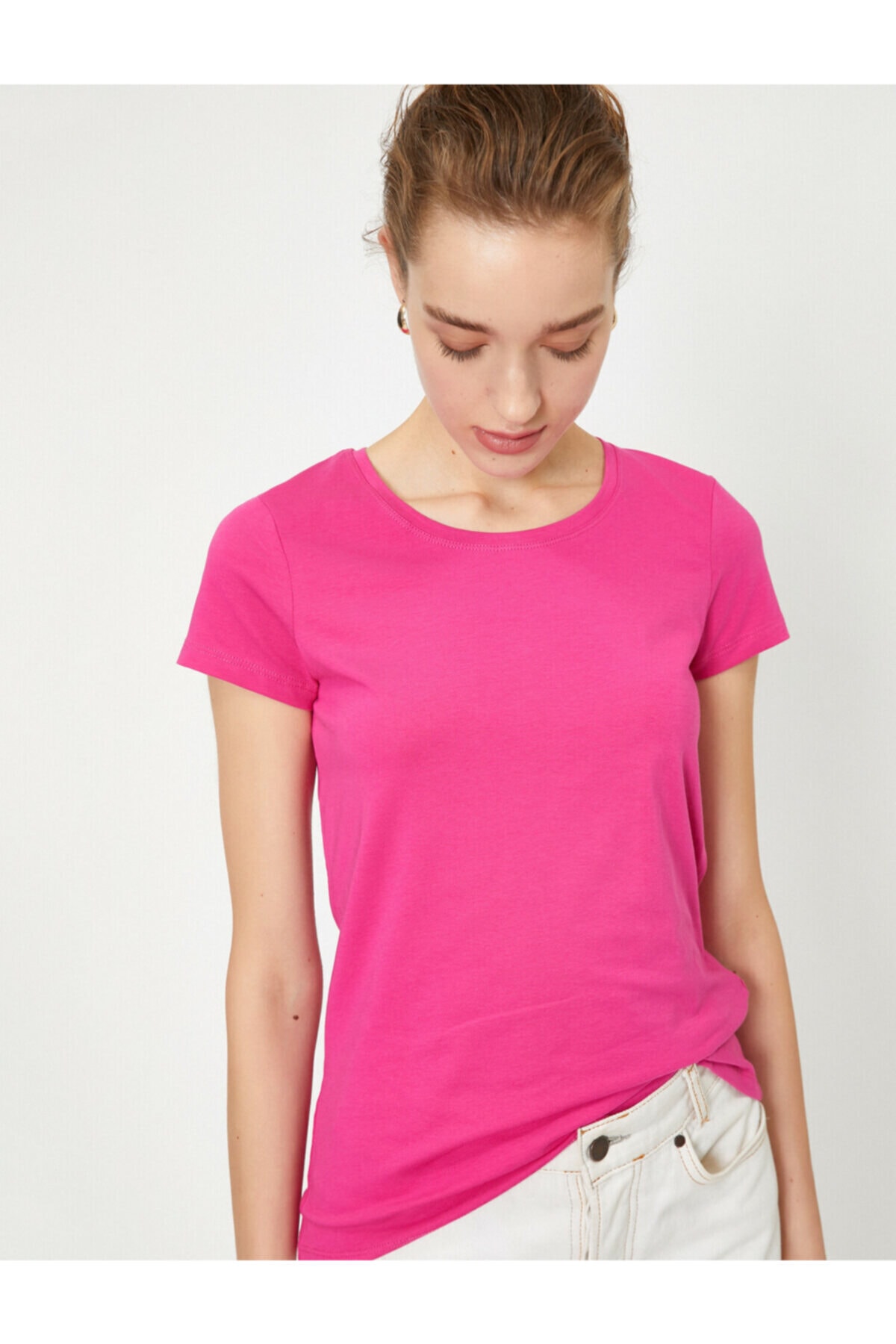 Levně Koton Women's Pink Standard Fit Crew Neck Basic T-Shirt