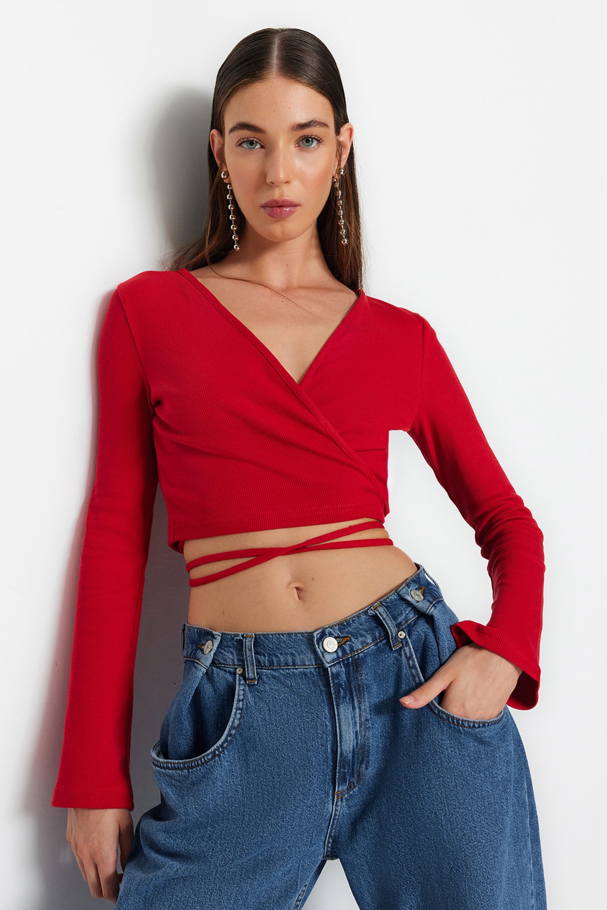 Levně Trendyol Red Ribbed Fitted Long Sleeve Double Breasted Crop Cotton Stretch Knitted Blouse