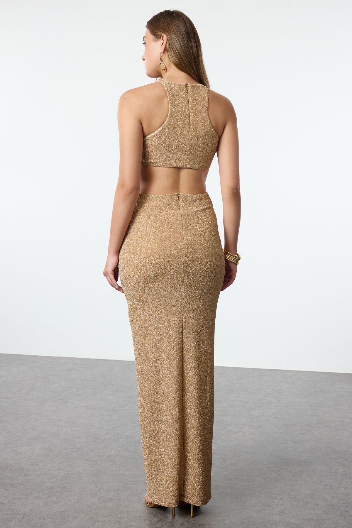 Trendyol X Zeynep Tosun Golden Snake Accessory Gleaming Long Night Evening Dress &amp; Graduation Dress