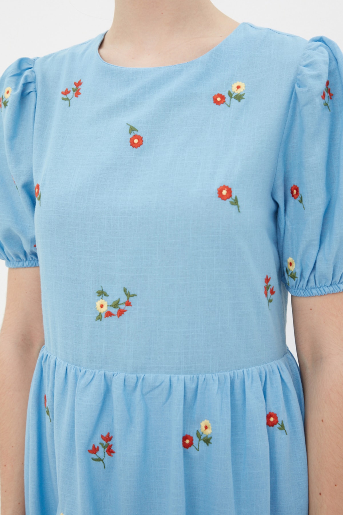 Trendyol albastru broderie Rochie