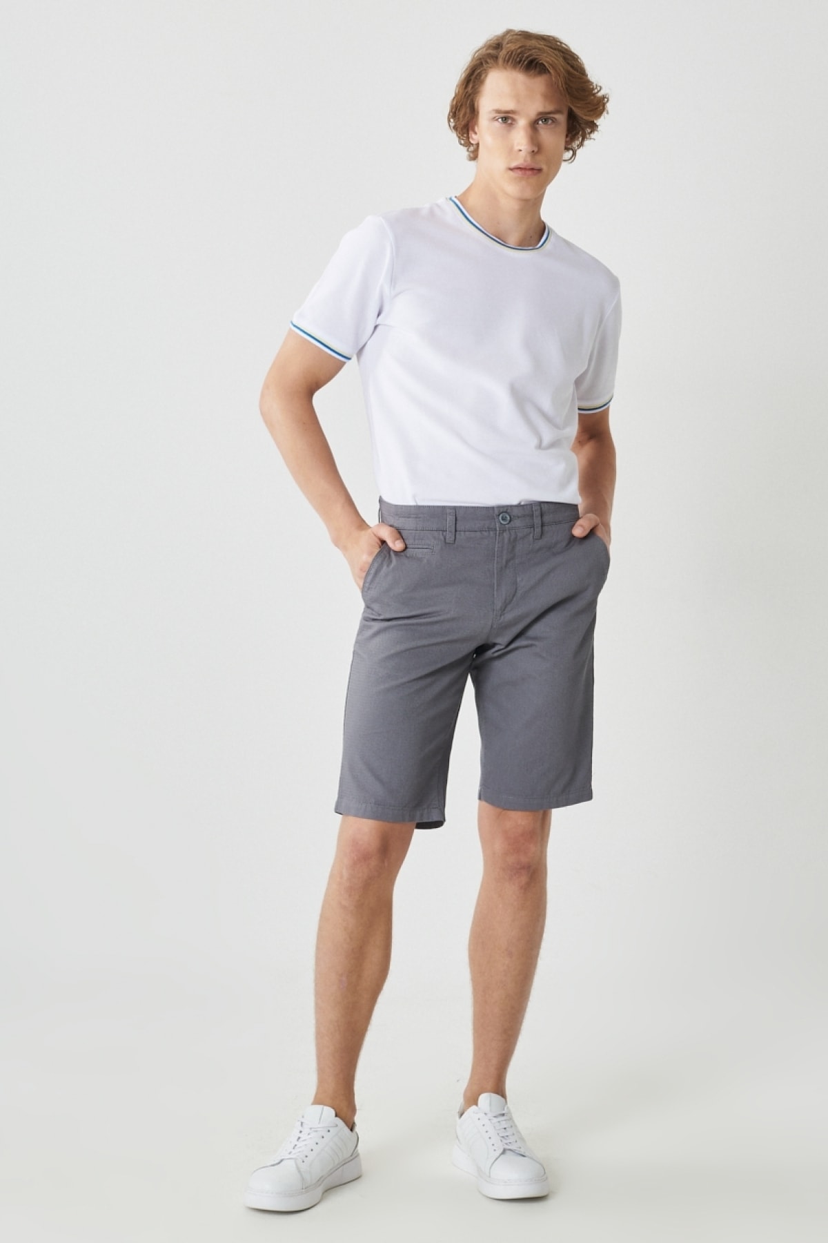 AC&Co / Altınyıldız Classics Men's Gray Slim Fit Slim Fit Dobby 100% Cotton Casual Chino Shorts