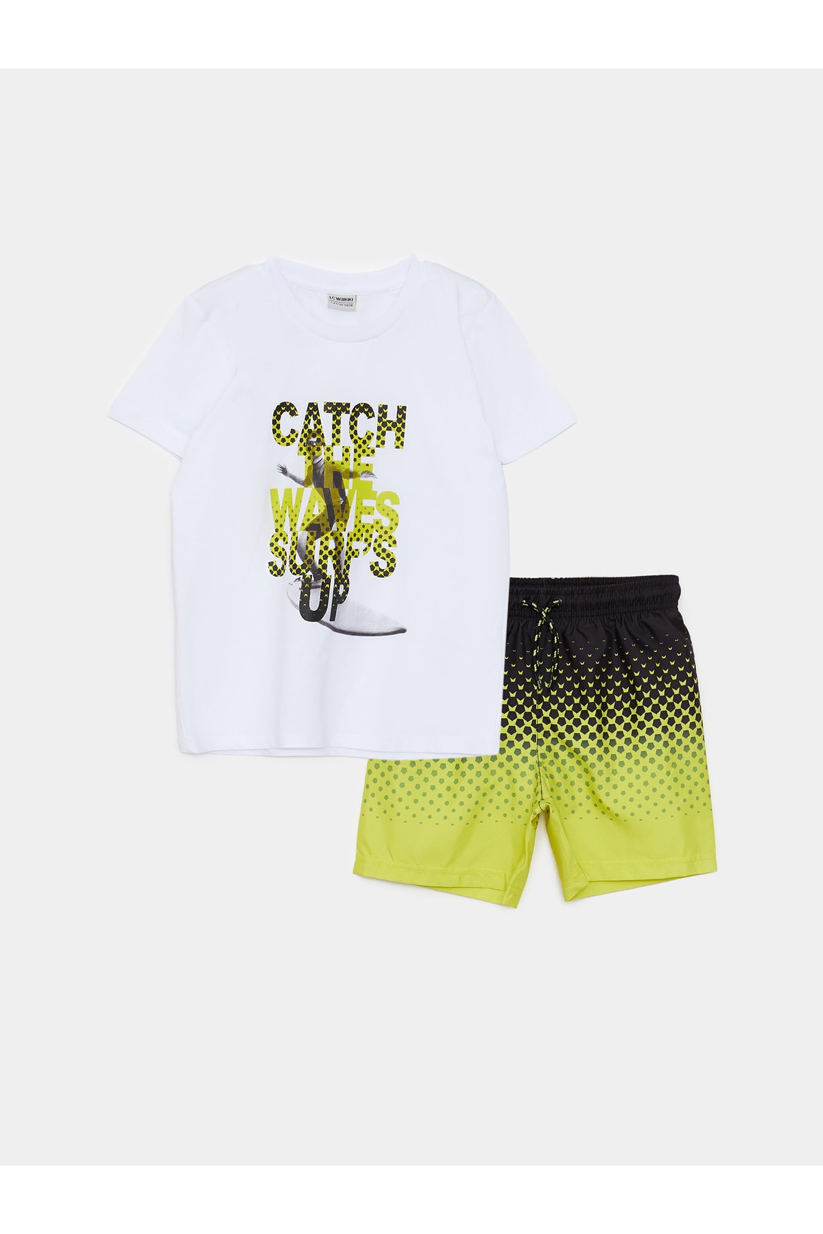 LC Waikiki Boys' T-Shirts & Marine Shorts