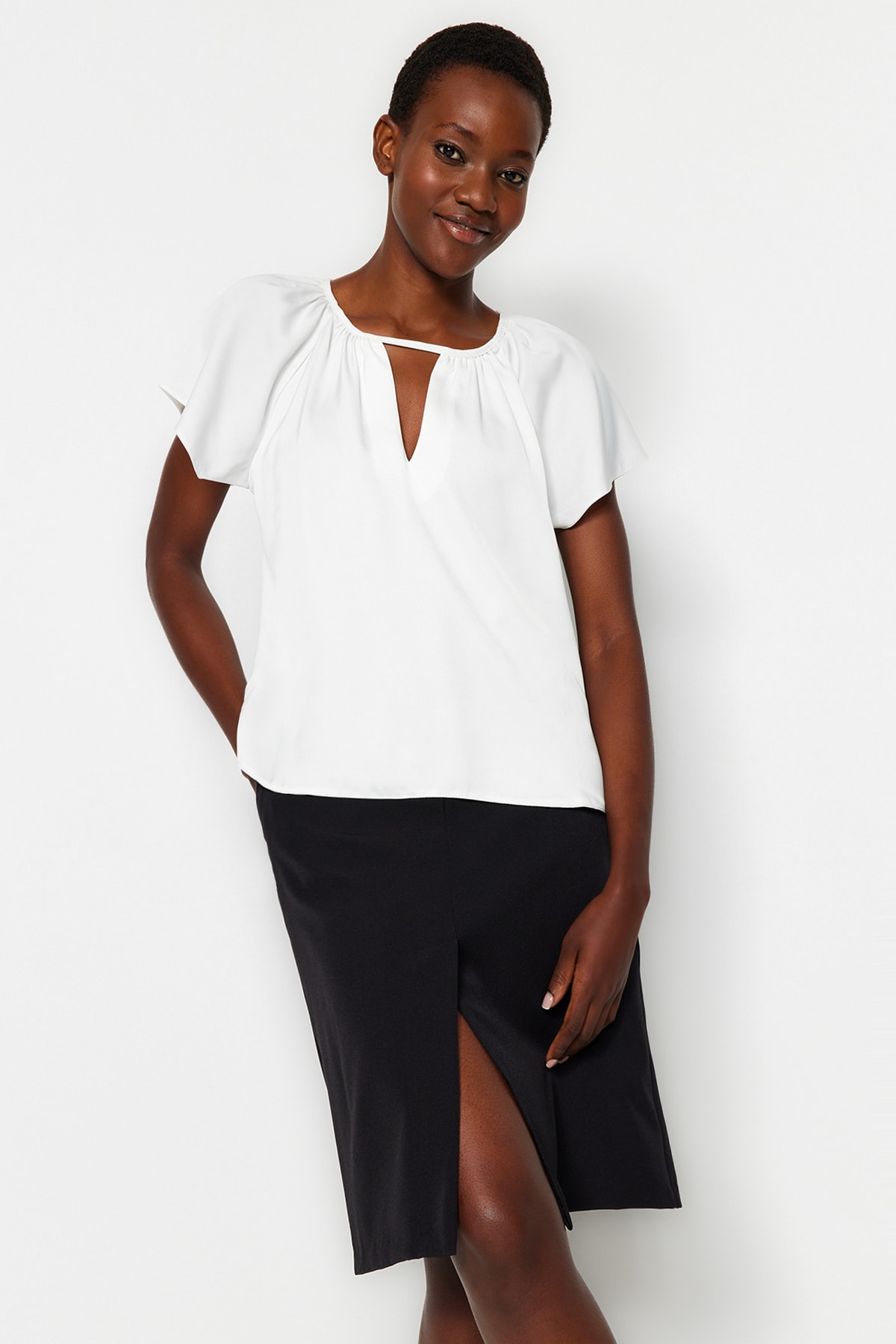 Trendyol Blouse - Ecru - Regular fit