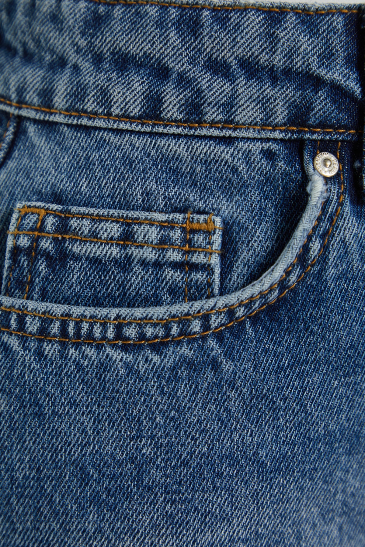 Trendyol Dark Blue Lined Detailed High Waist Denim Shorts