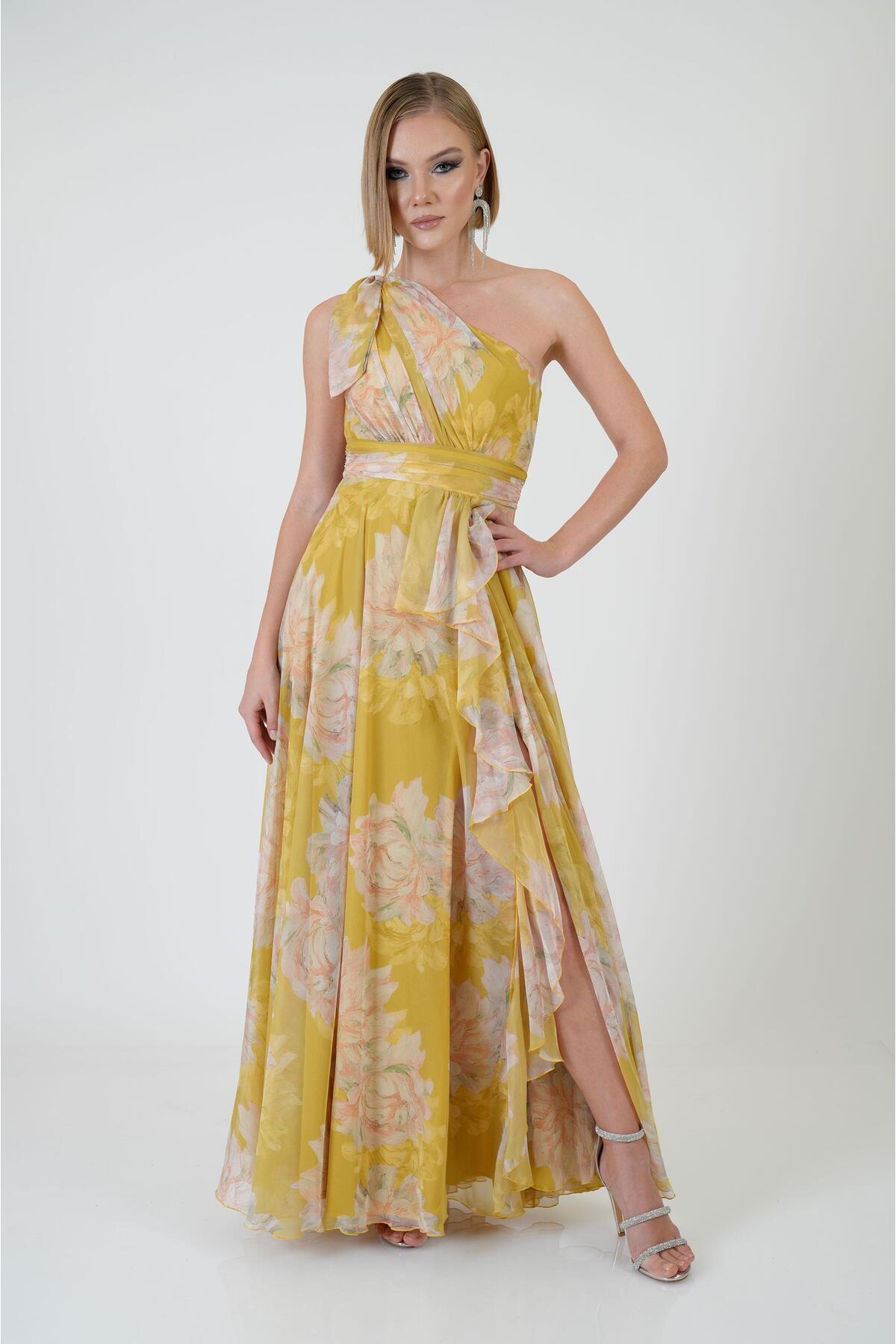 Carmen Yellow Single Sleeve Slit Printed Evening Dress