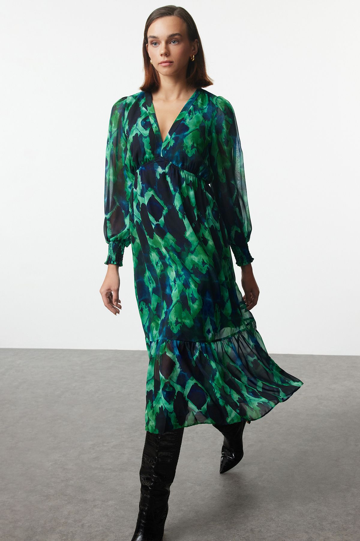 Trendyol Green Abstract Patterned Waist Opening Lined Midi Chiffon Woven Dress