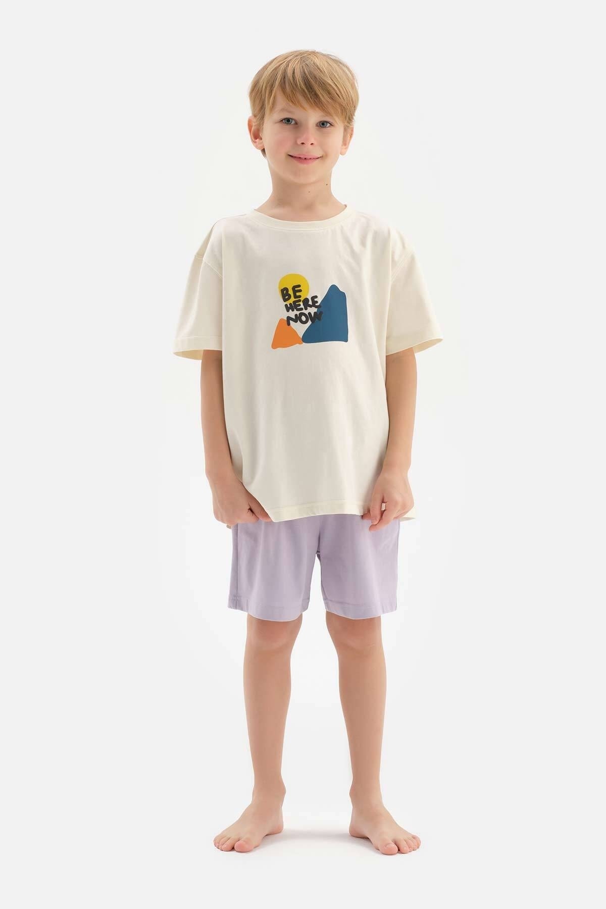 Levně Dagi Ecru Boy's Slogan Printed Short Sleeve Pajama Set with Shorts