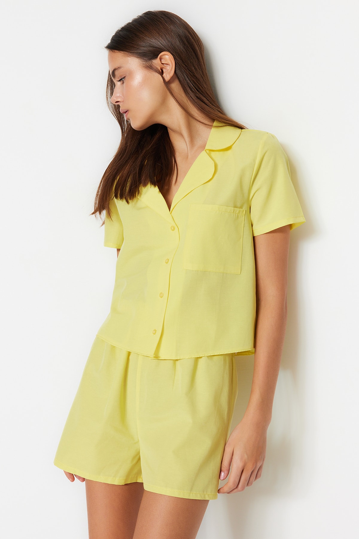 Levně Trendyol Yellow Terrycotton Shirt-Shorts Woven Pajamas Set