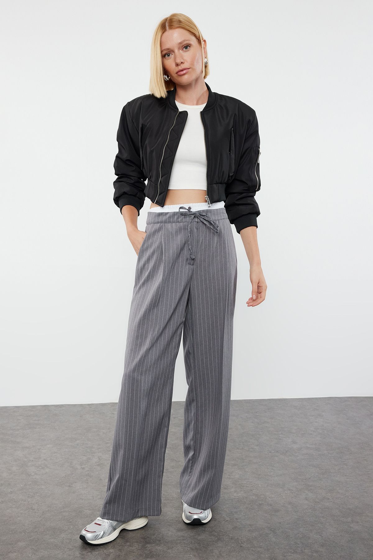 Trendyol Gray Boxer Detailed Wide Leg Trousers