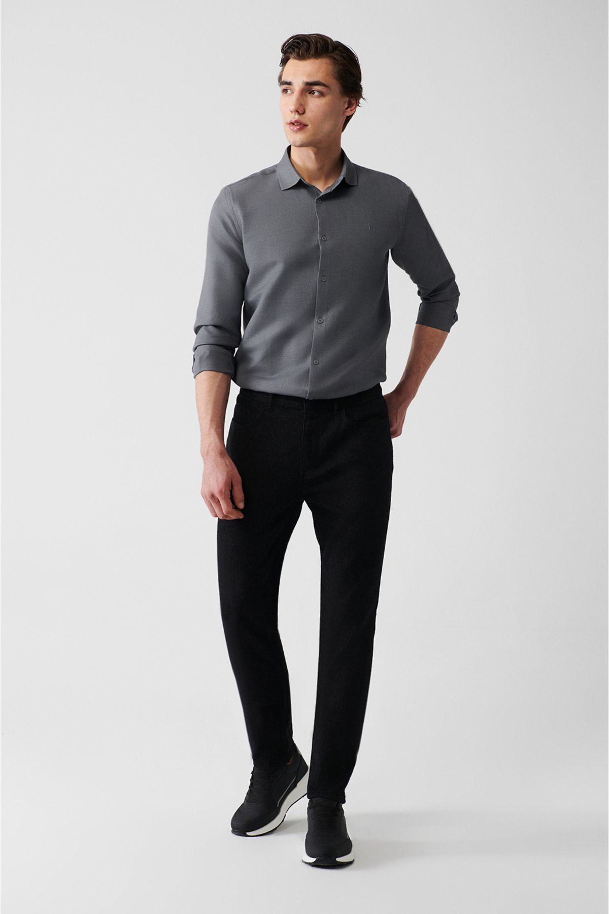 Avva Men's Black Dobby Flexible 5 Pockets Slim Fit Slim Fit Trousers