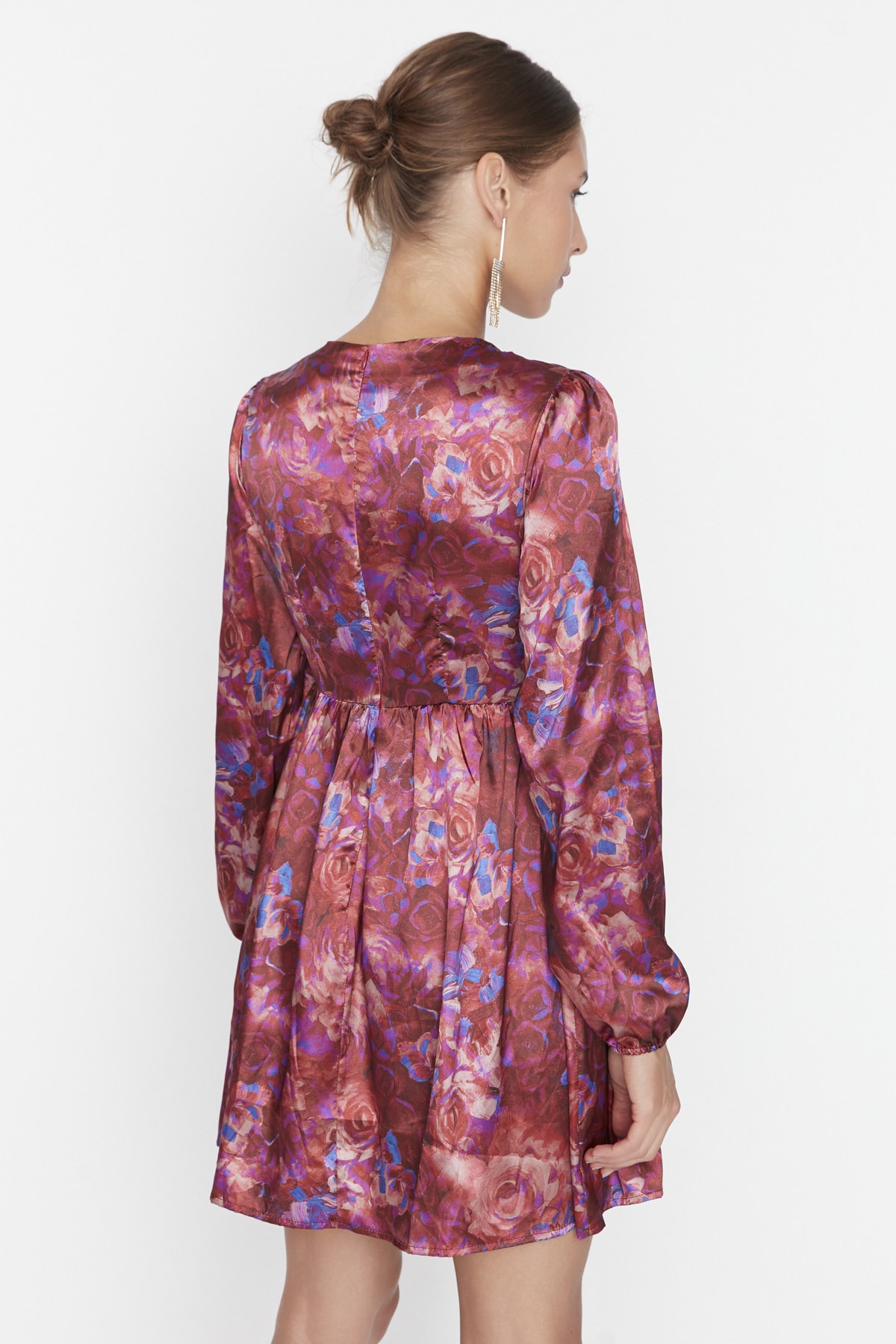 Rochie de seara multicolora Trendyol din satin cu detaliu sub fir