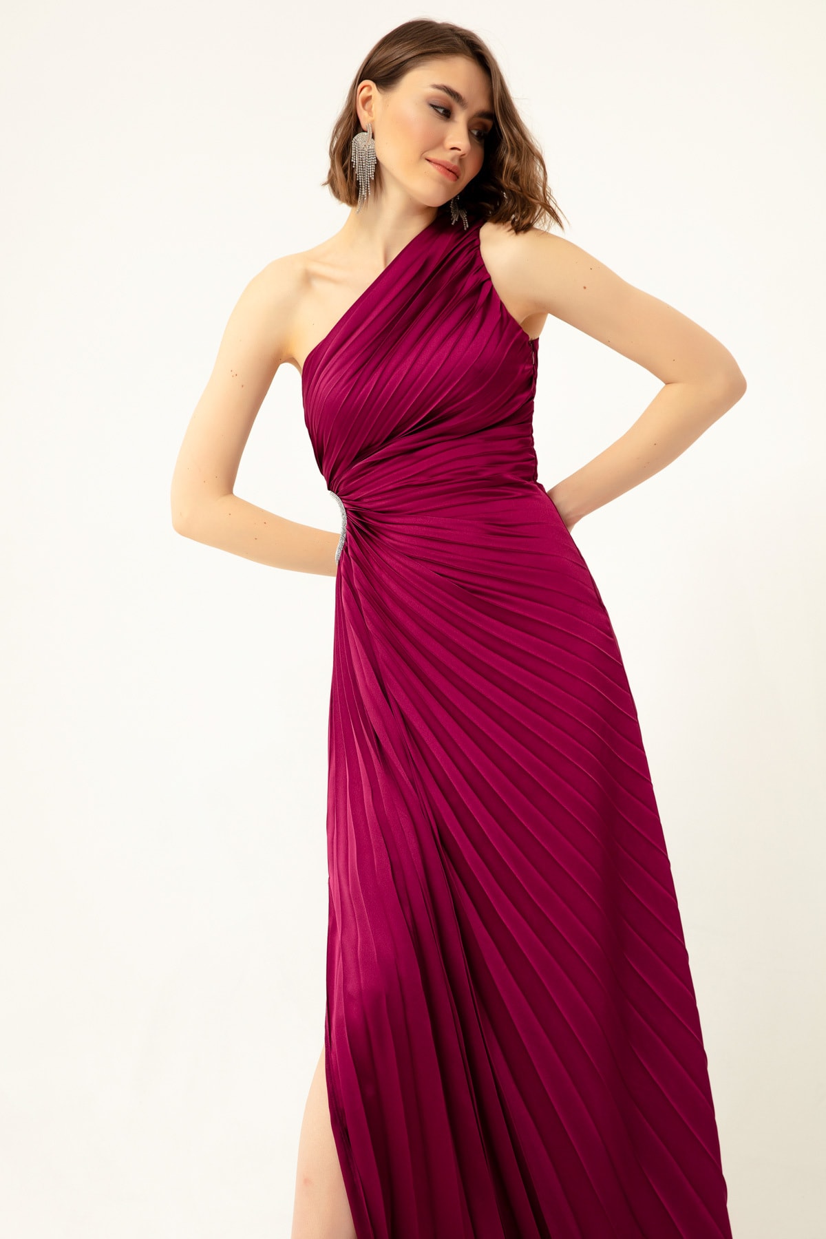 Lafaba Women's Plum One-Shoulder Decollete Long Evening Dress.