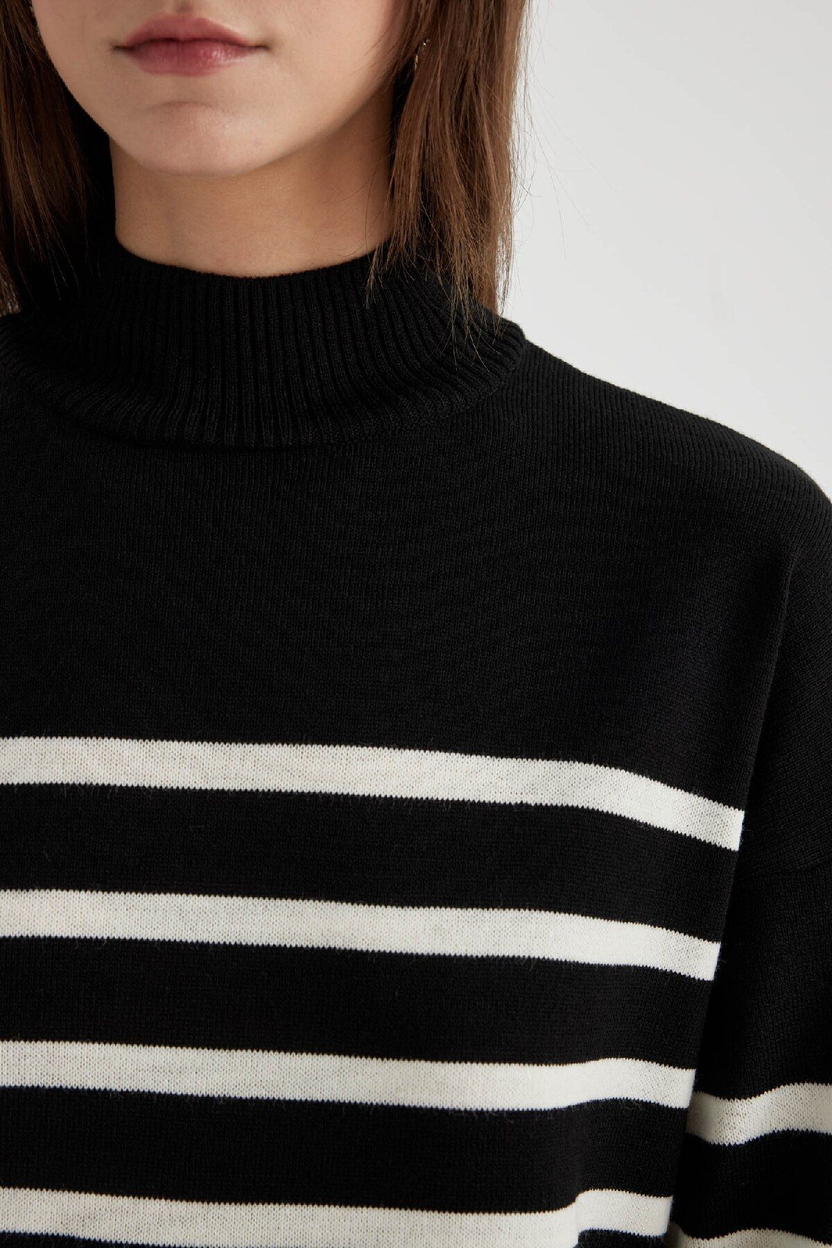 DEFACTO Relax Fit Striped Turtleneck Slit Knitwear Sweater Tunic