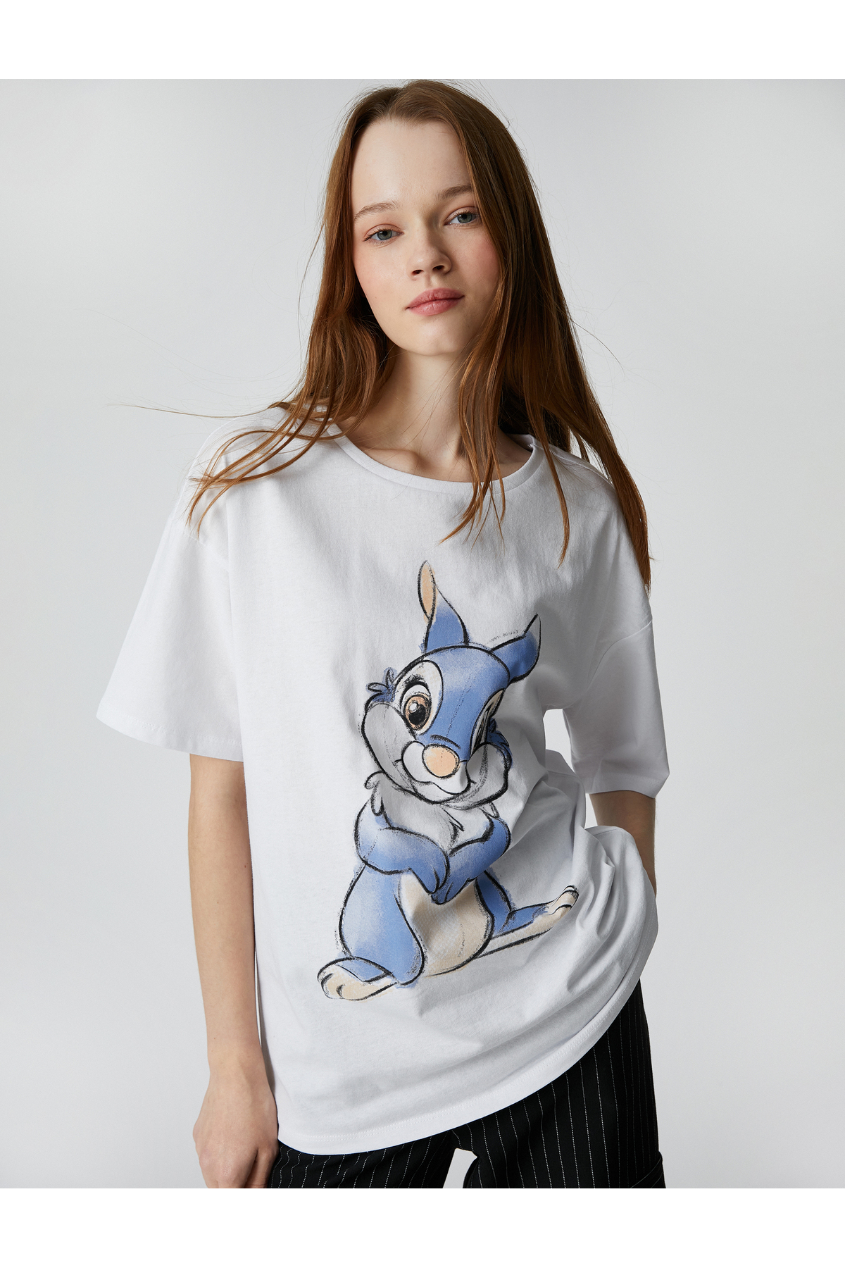 Levně Koton Bambi T-Shirt Oversize Licensed Crew Neck Short Sleeve