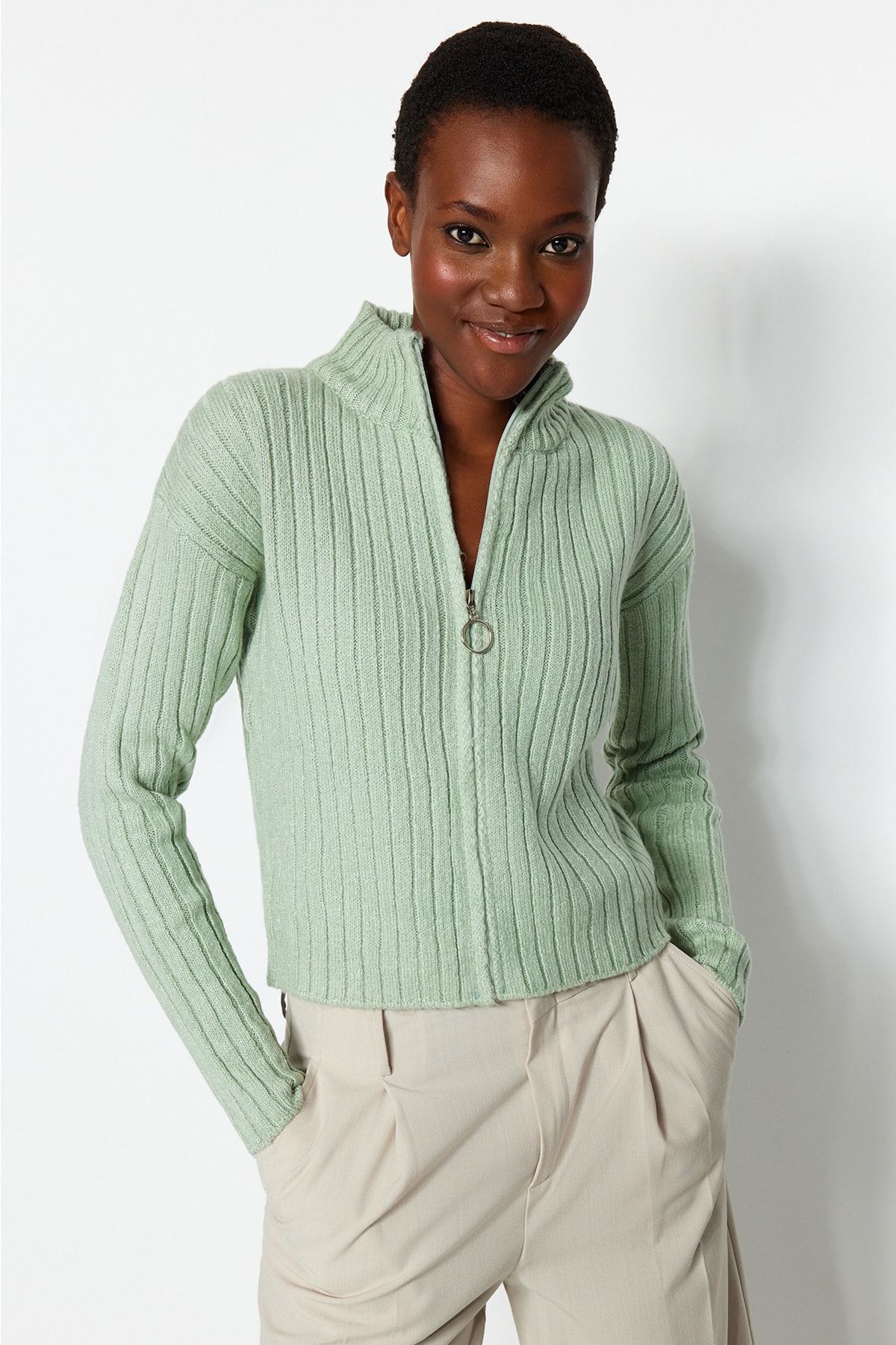 Levně Trendyol Mint Měkký texturovaný pletený svetr na zip