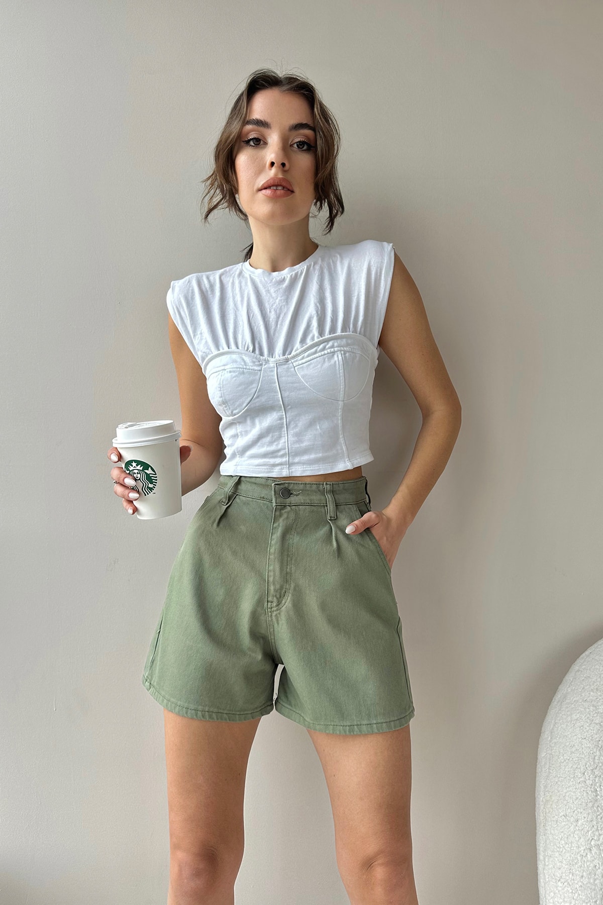 Trend Alaçatı Stili Women's Green High Waist Pleated Four Pockets Jean Shorts