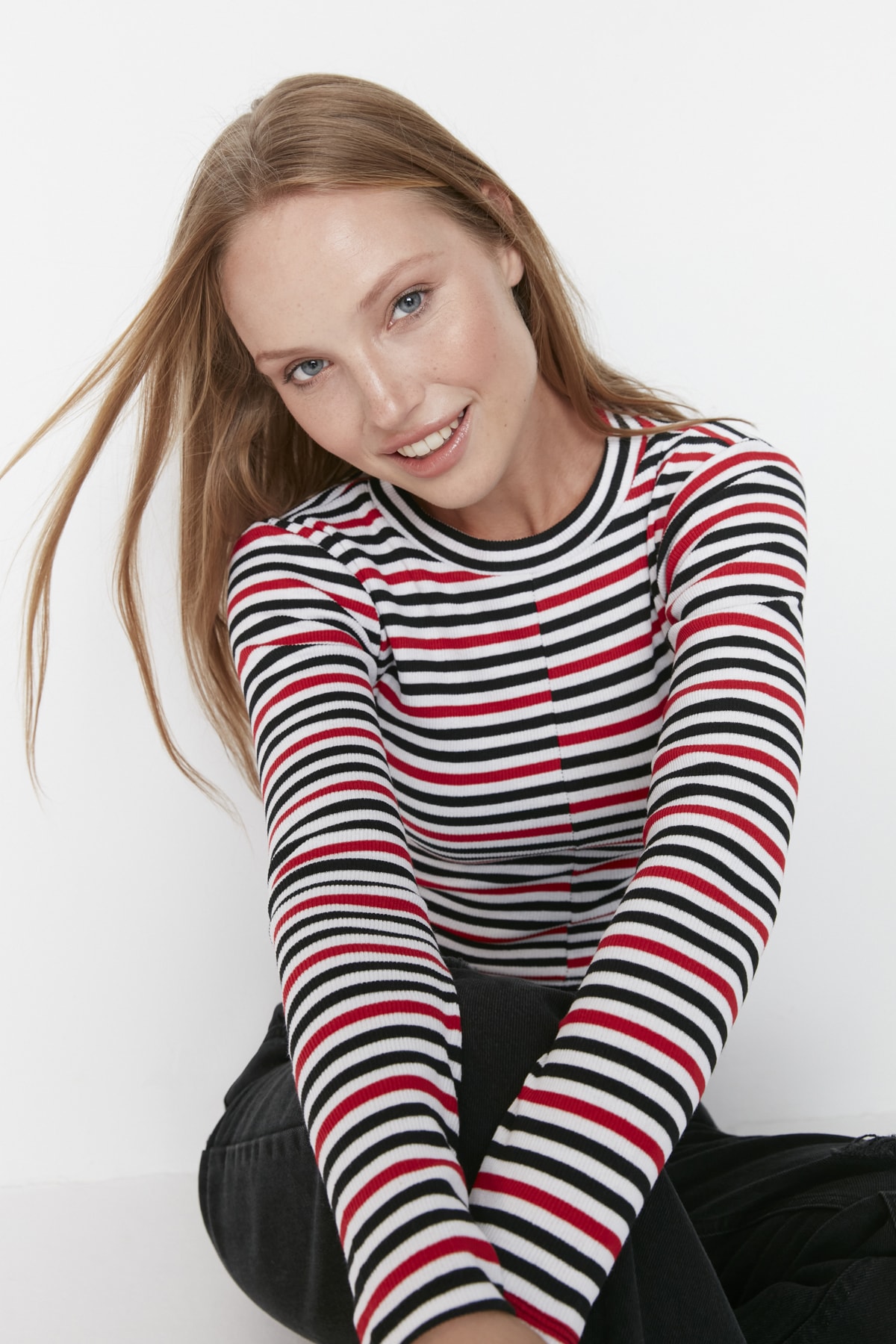 Trendyol Black Striped Corduroy Crop Knitted Blouse
