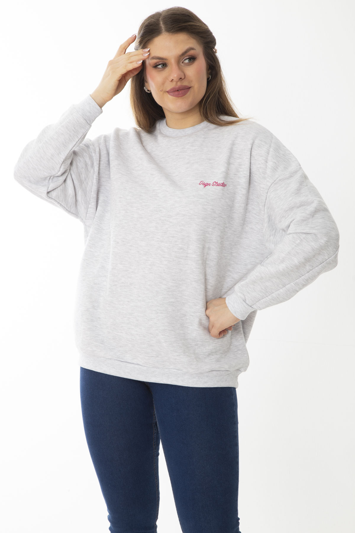 Levně Şans Women's Plus Size Gray Inner Raising Embroidery Detail Swatshirt