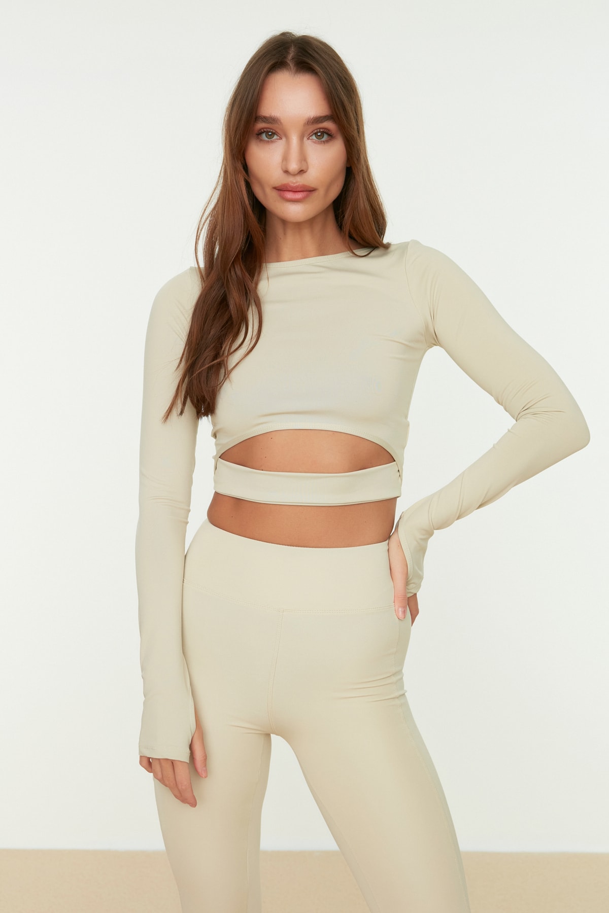Levně Trendyol Stone Crop Window/Cut Out and Thumb Hole Detailed Knitted Sports Top/Blouse