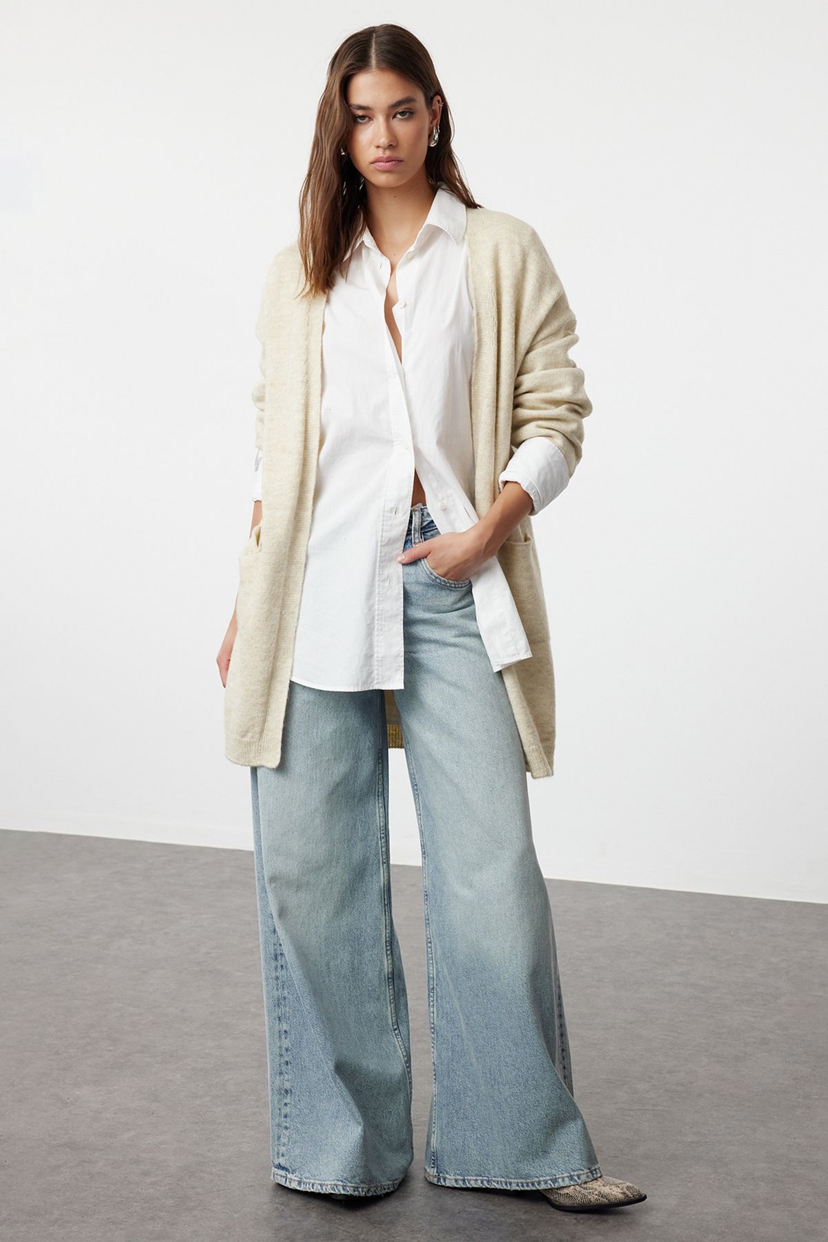 Trendyol Stone Pocket Detailed Knitwear Cardigan