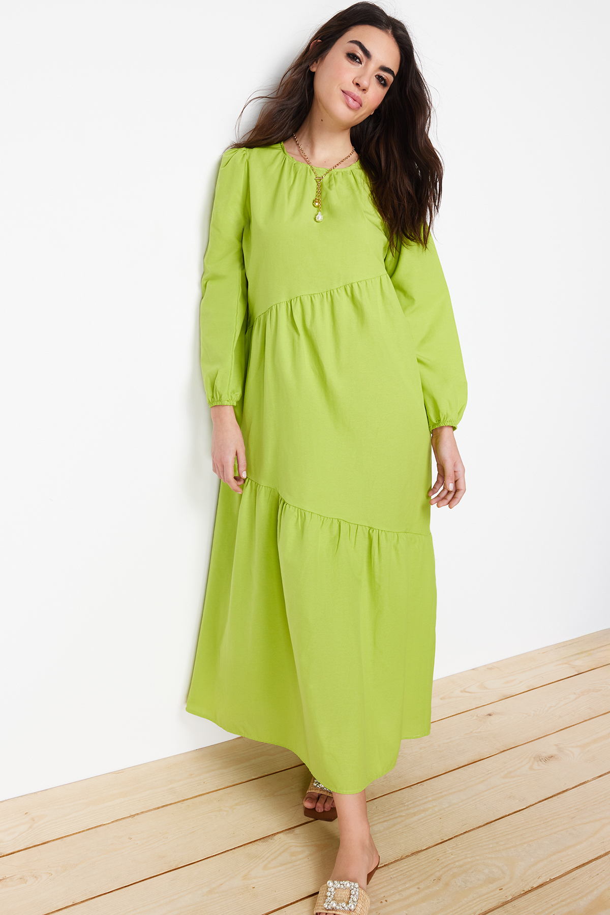 Levně Trendyol Oil Green Gather Detailed Cotton Wide Fit Woven Dress