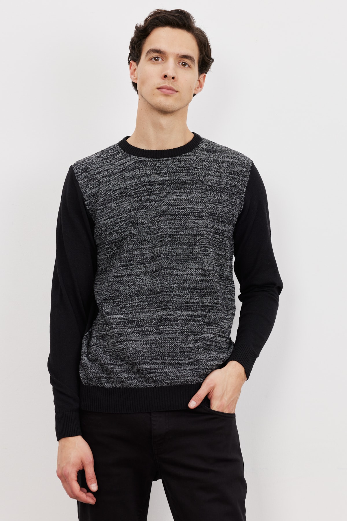 Levně ALTINYILDIZ CLASSICS Men's Black-gray Standard Fit Regular Cut Crew Neck Patterned Knitwear Sweater