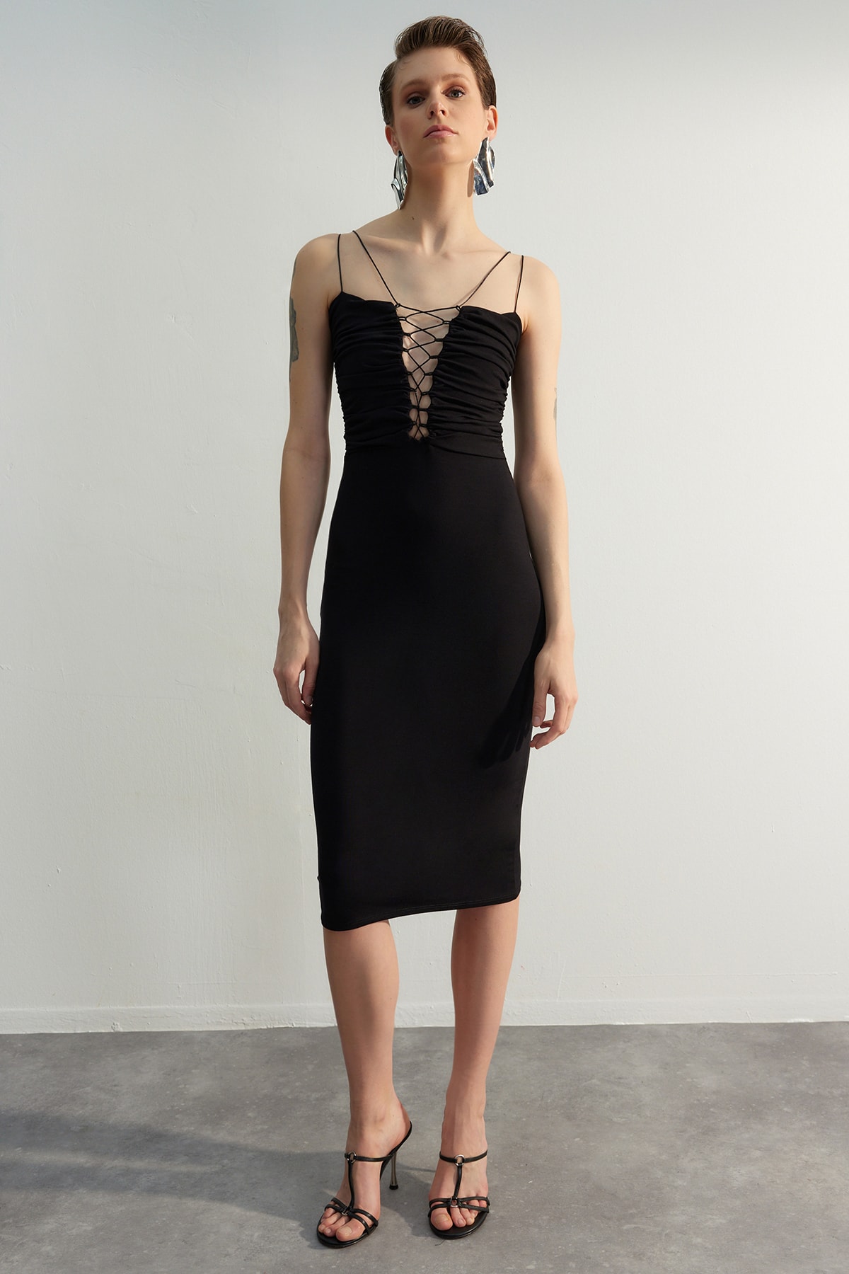 Trendyol Black Lace Detailed Evening Dress