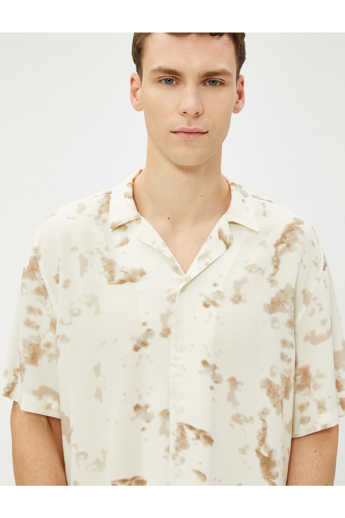 Koton Summer Shirt Short Sleeve Turndown Collar Abstract Print Detailed Viscose Fabric