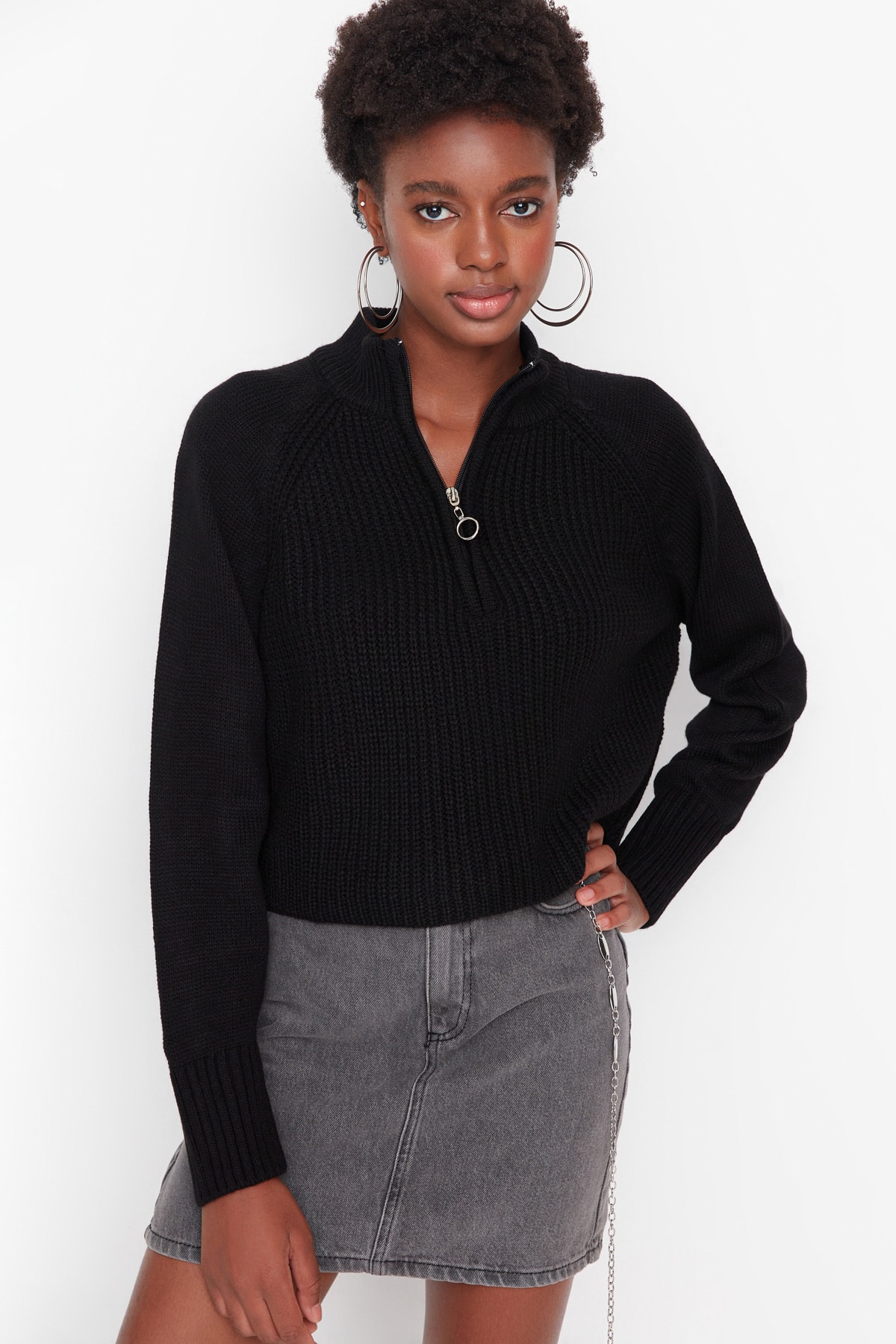 Trendyol Sweater - Black - Regular fit