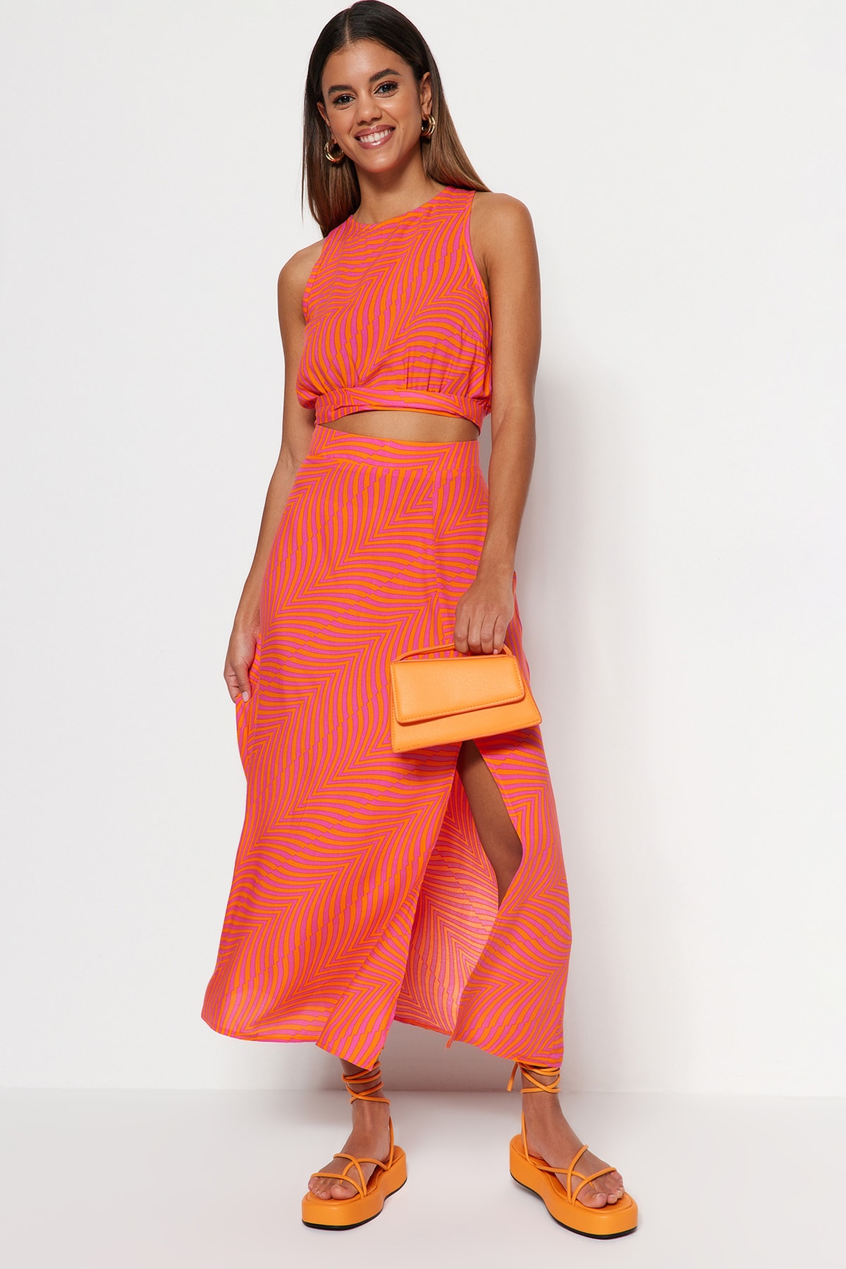 Trendyol Orange Woven Midi Skirt with Viscose Fabric and Geometric Pattern with a Slit Detail