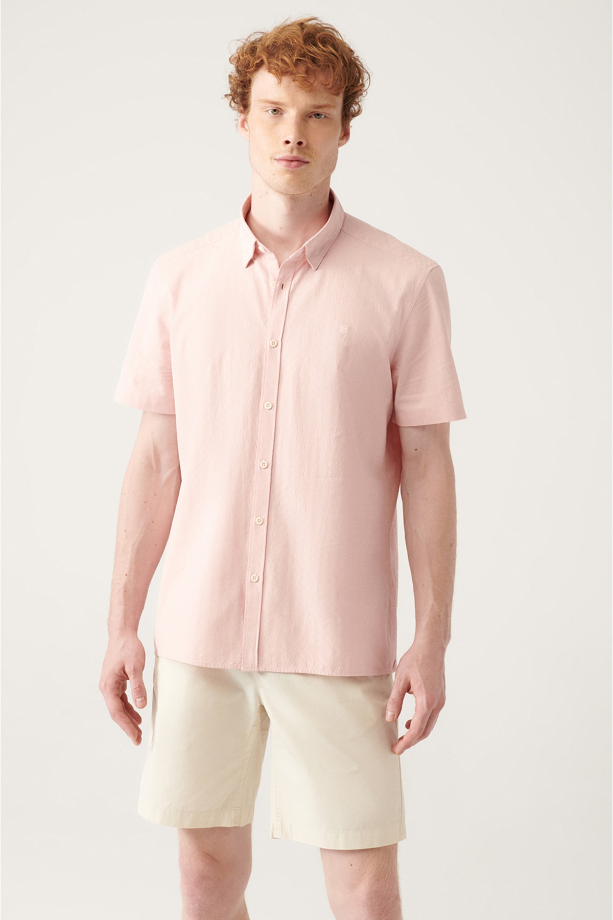 Levně Avva Men's Pink Geometric Textured Short Sleeve Shirt
