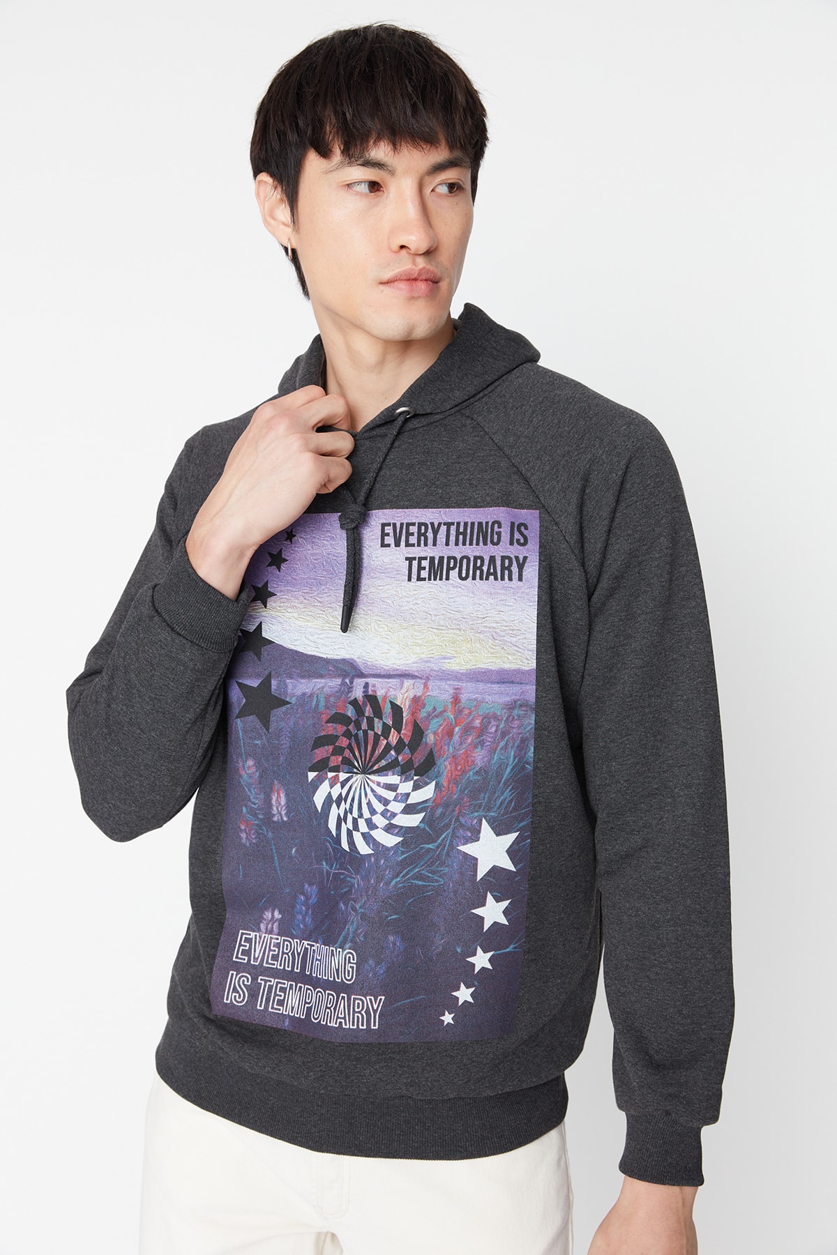 Levně Trendyol Anthracite Men's Oversize/Wide-Cut Hoodie Sweatshirt