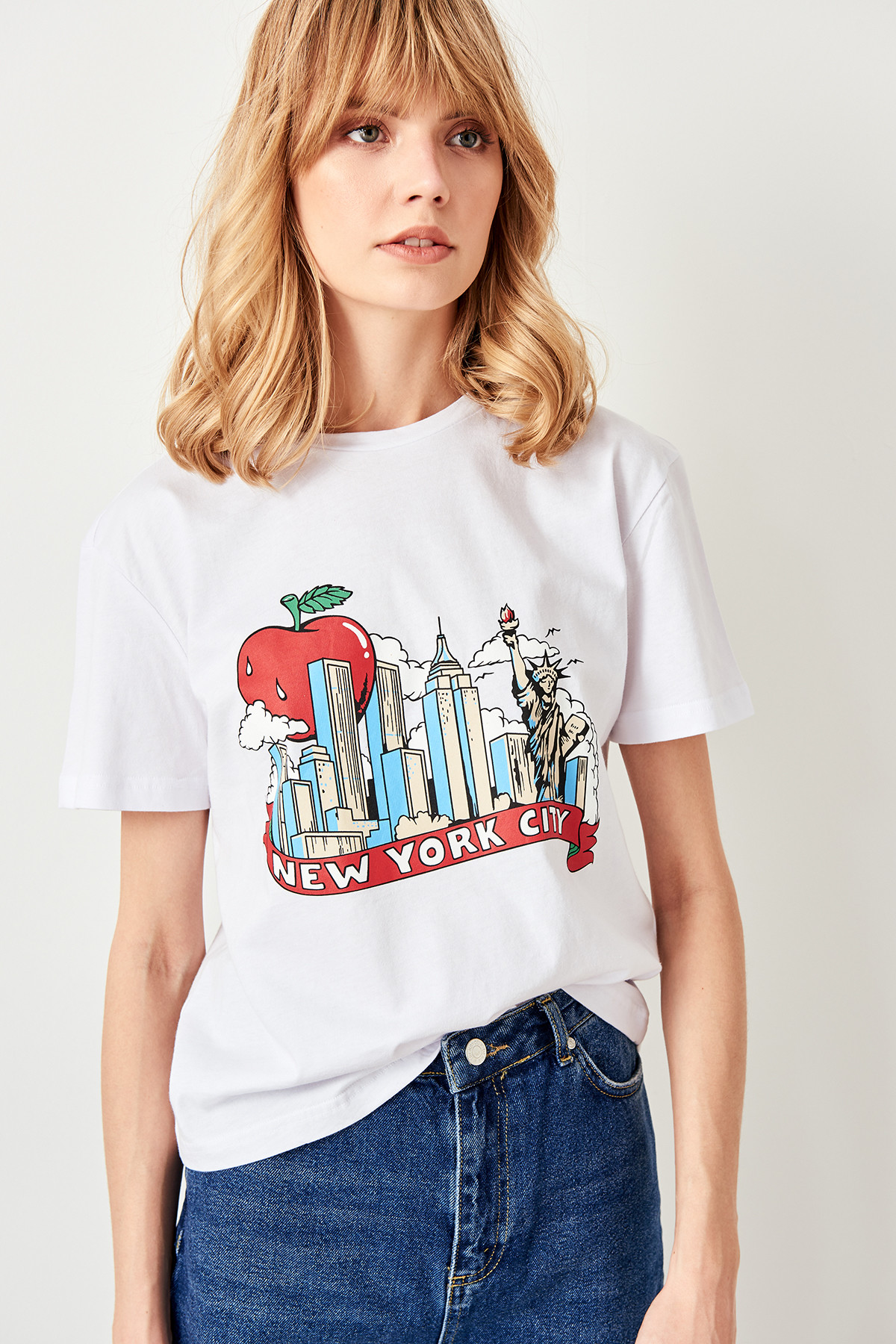 Trendyol White New York City printed Basic knitted T-shirt