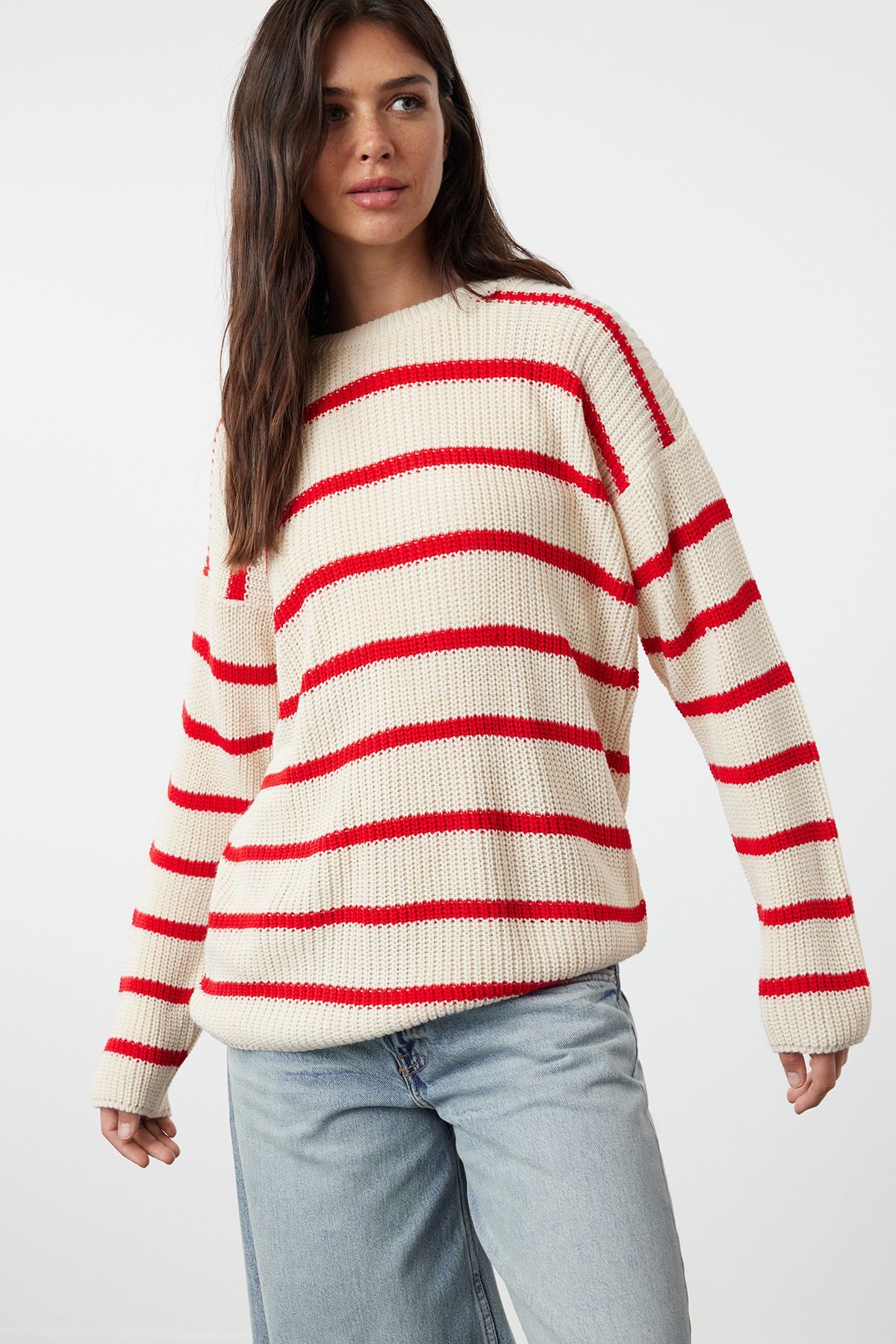 Trendyol Cream Wide Fit/Oversize Striped Knitwear Sweater