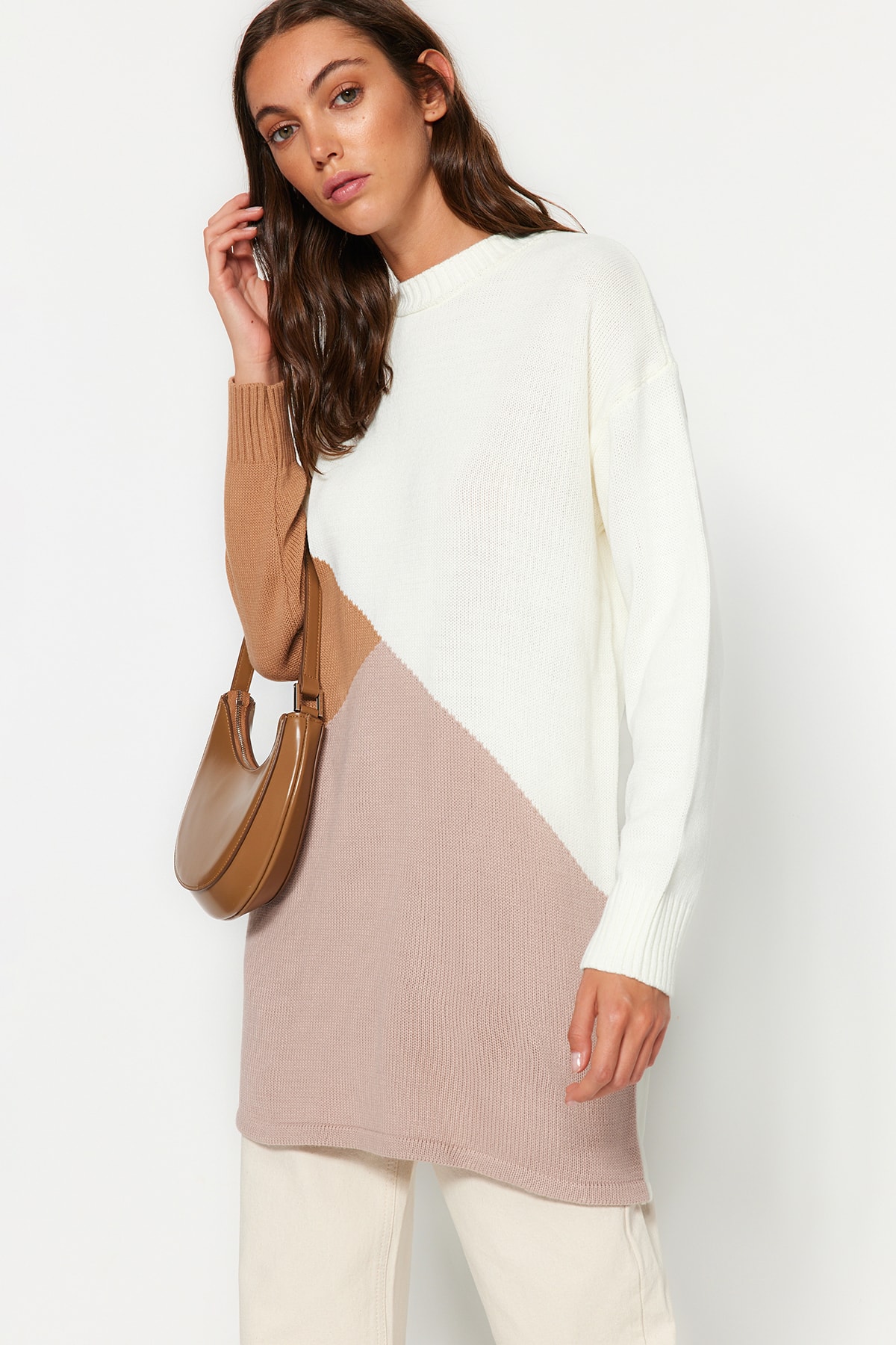 Trendyol Sweater - Beige - Relaxed fit