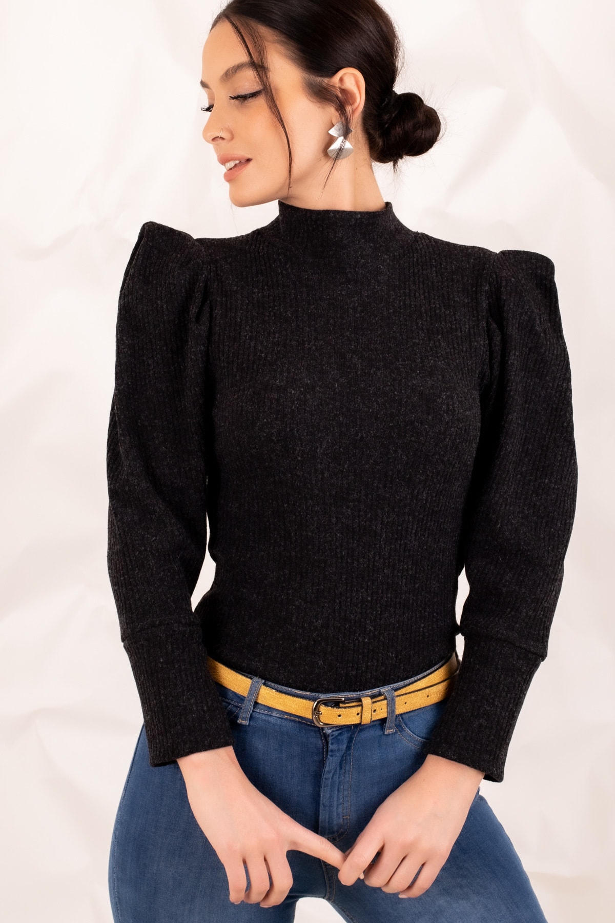 Levně armonika Women's Black Watermelon Sleeve Knitwear Sweater