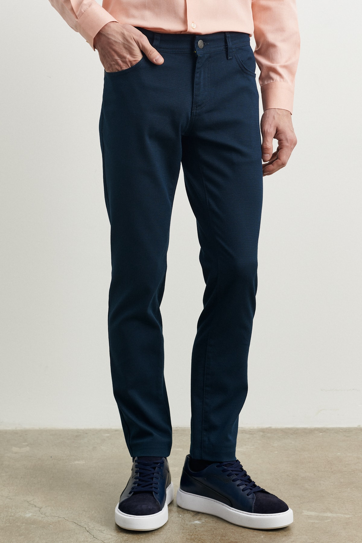 ALTINYILDIZ CLASSICS Men's Navy Blue Slim Fit Slim Fit Dobby Flexible Casual Trousers