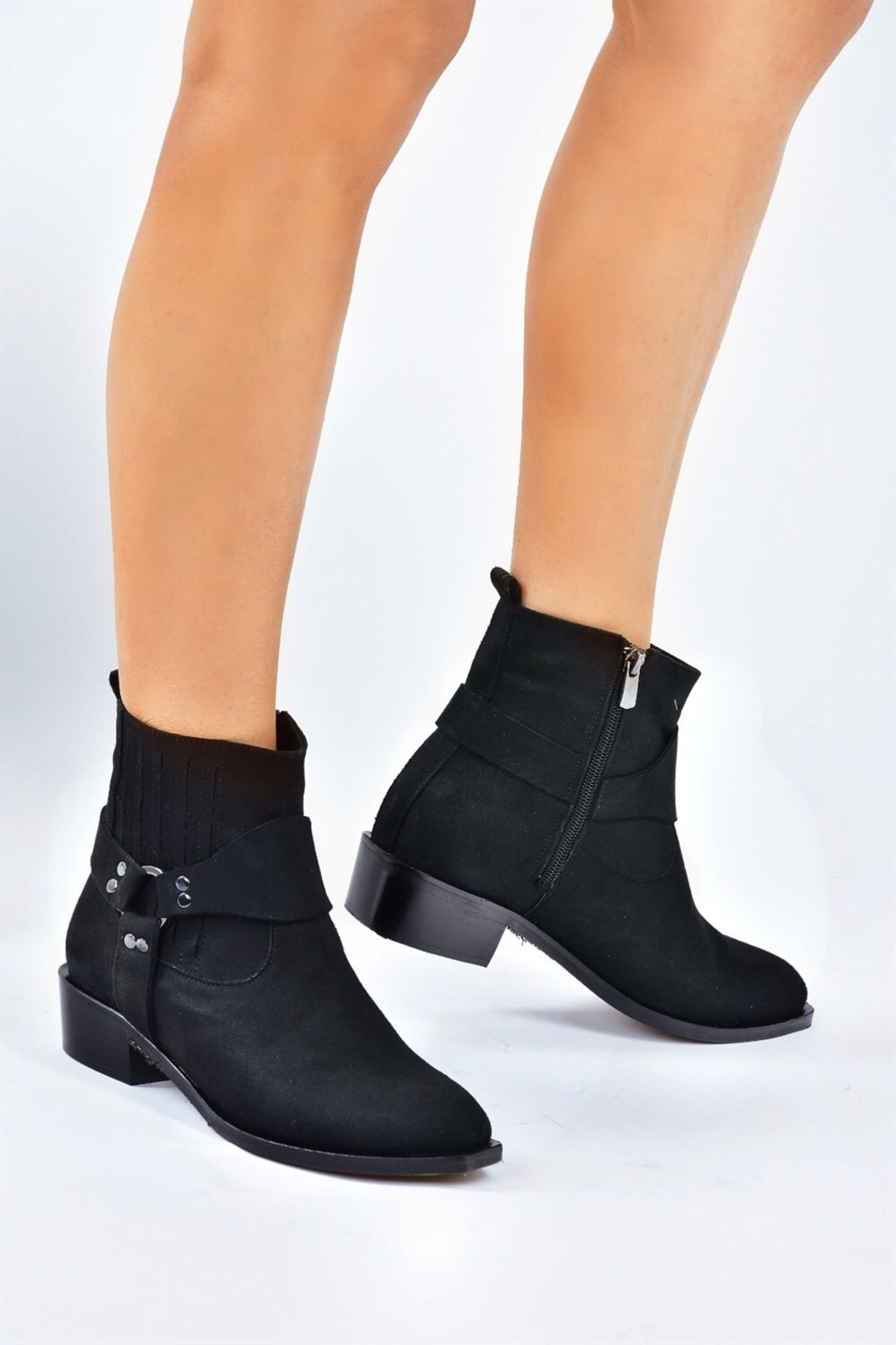 Levně Fox Shoes Black Suede Women's Boots