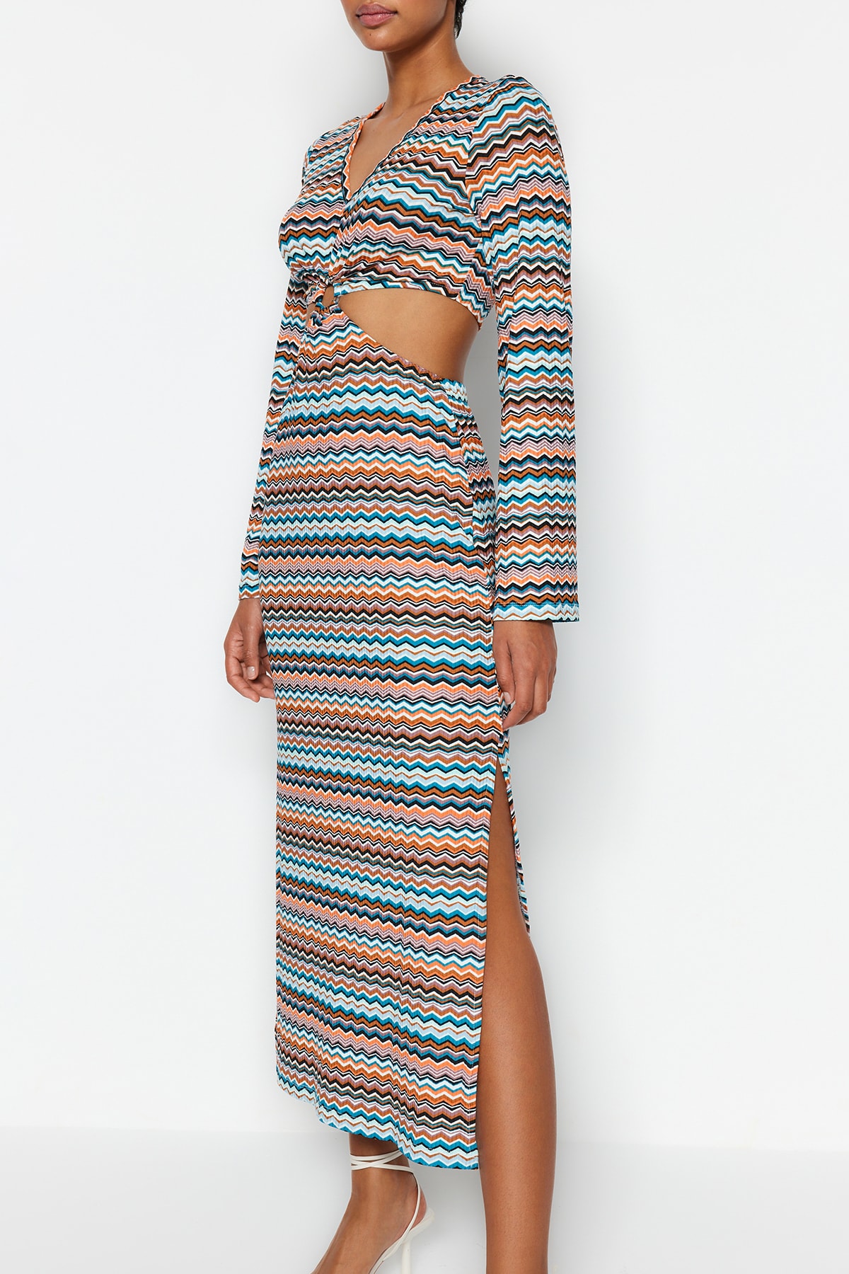 Trendyol Multi Color Cut Out Detail Printed Stretch Midi Knitted Dress