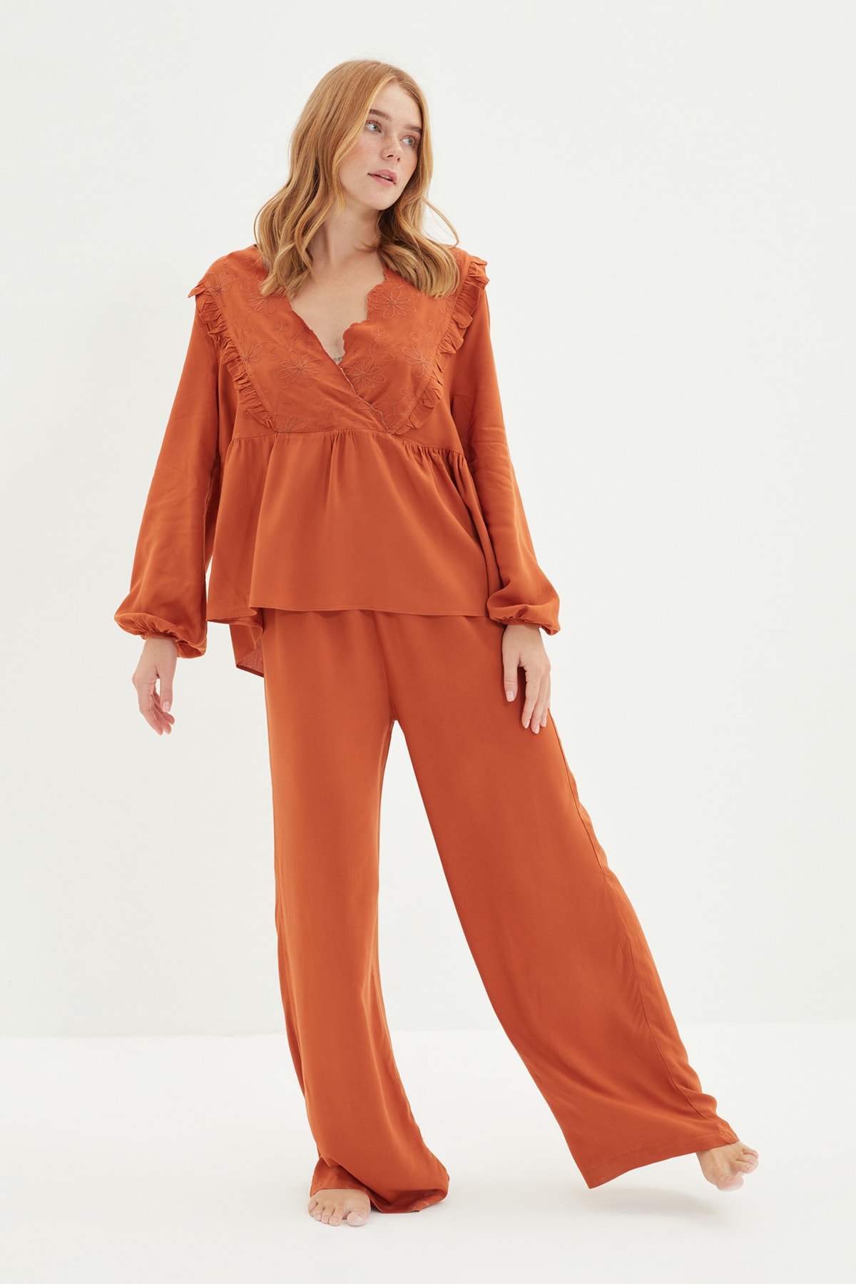 Trendyol Cinnamon Embroidery Detail Viscose Woven Pajamas Set