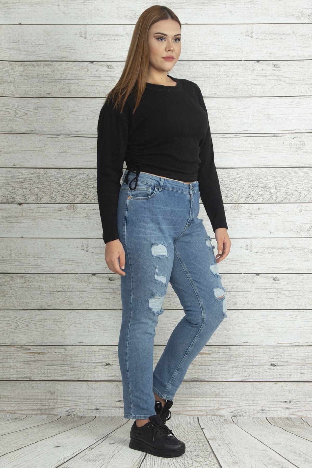 Levně Şans Women's Plus Size Blue Ripped Detail Jeans