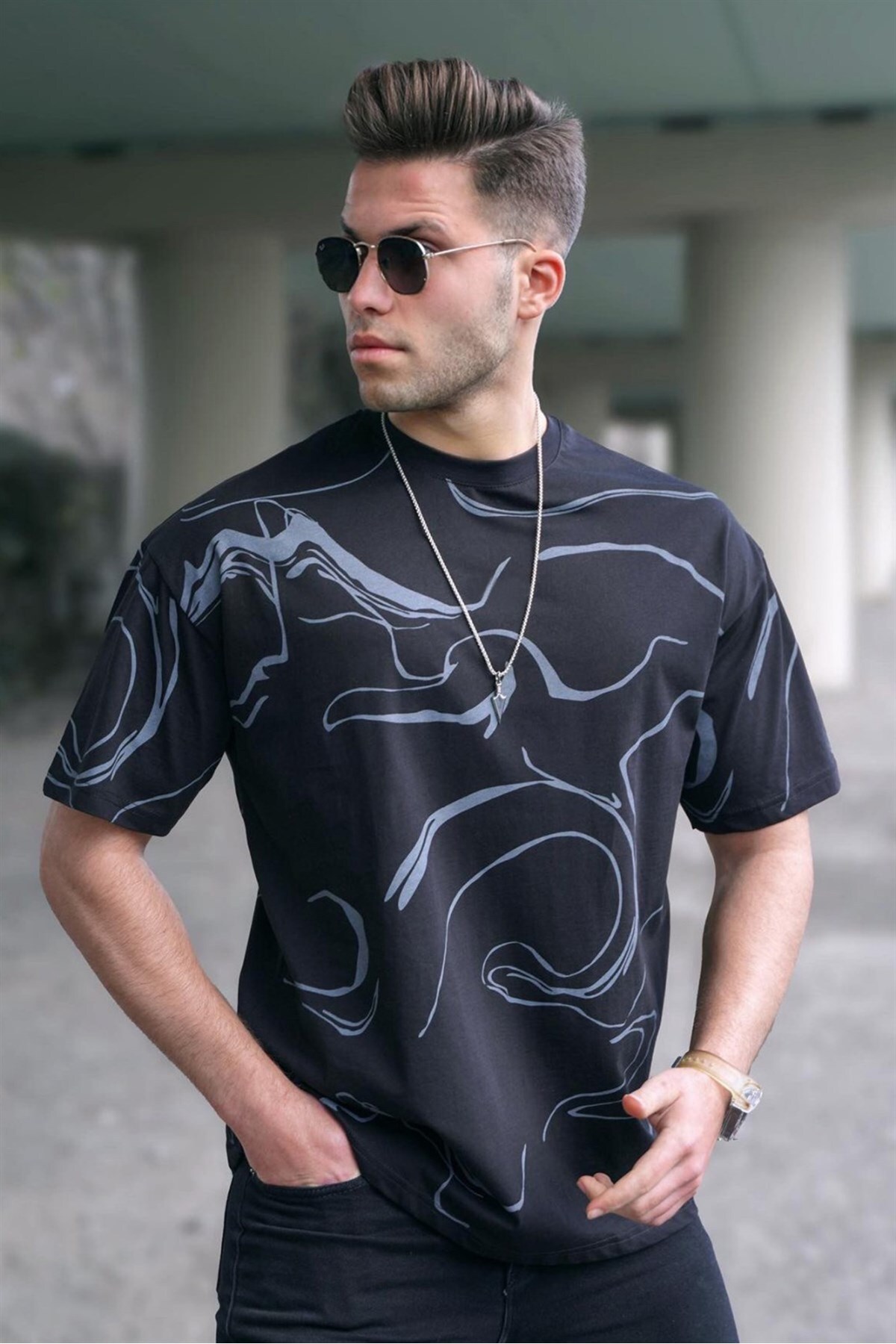Levně Madmext Men's Black Patterned T-Shirt 5362