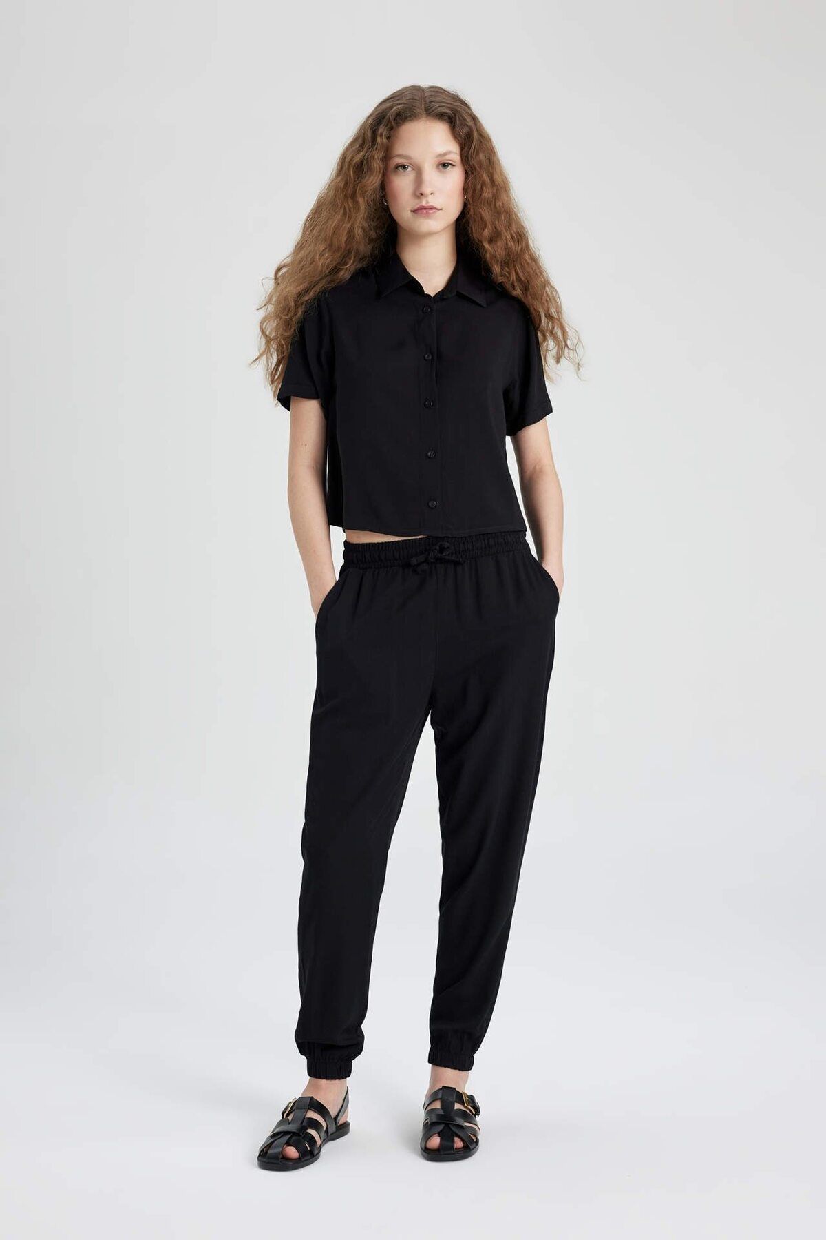 DEFACTO Jogger Pocket Normal Waist Ankle Length Viscose Trousers