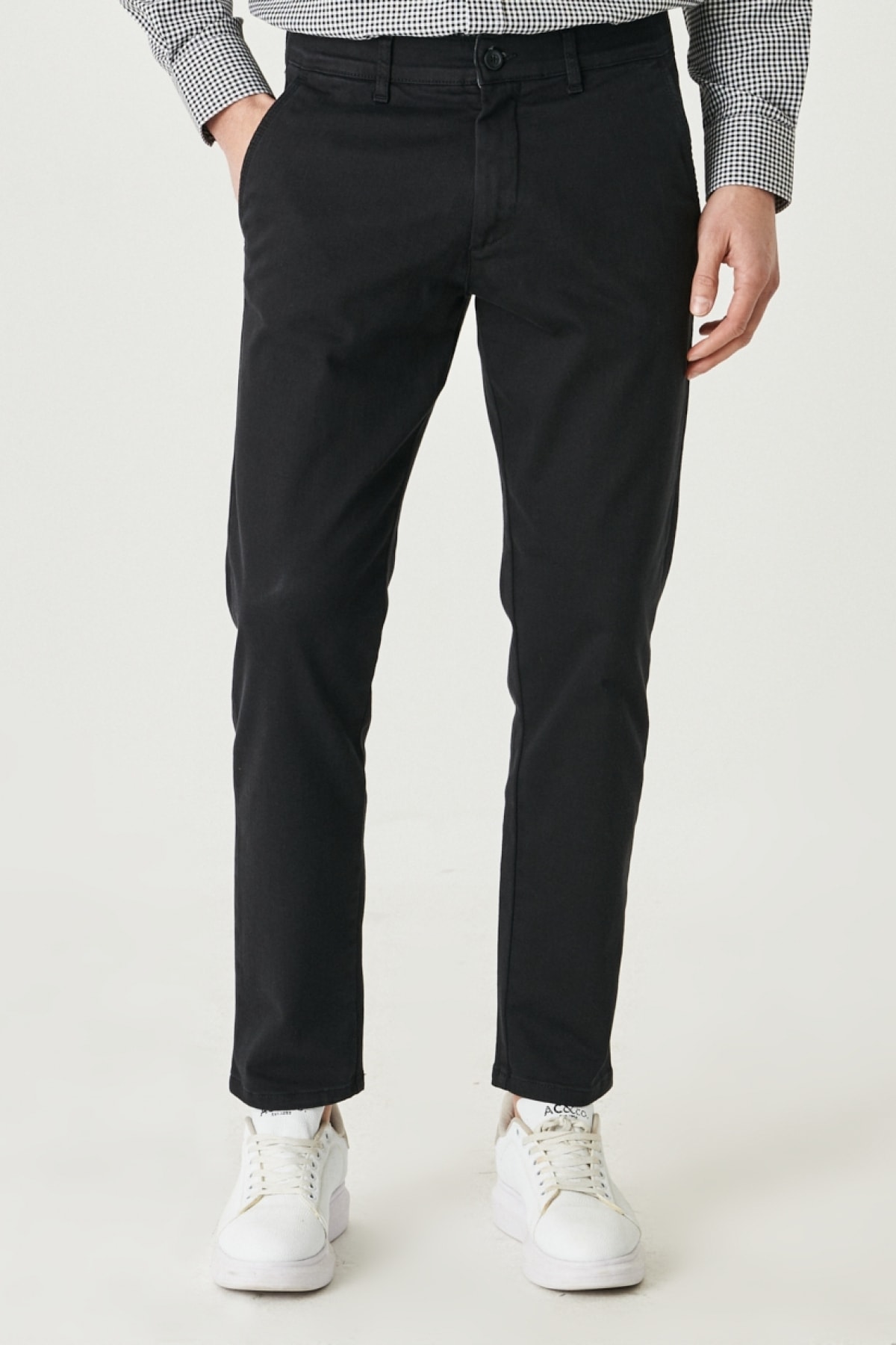 Levně ALTINYILDIZ CLASSICS Men's Black Comfort Fit 360 Degree Stretch All-Directional Side Pocket Trousers.