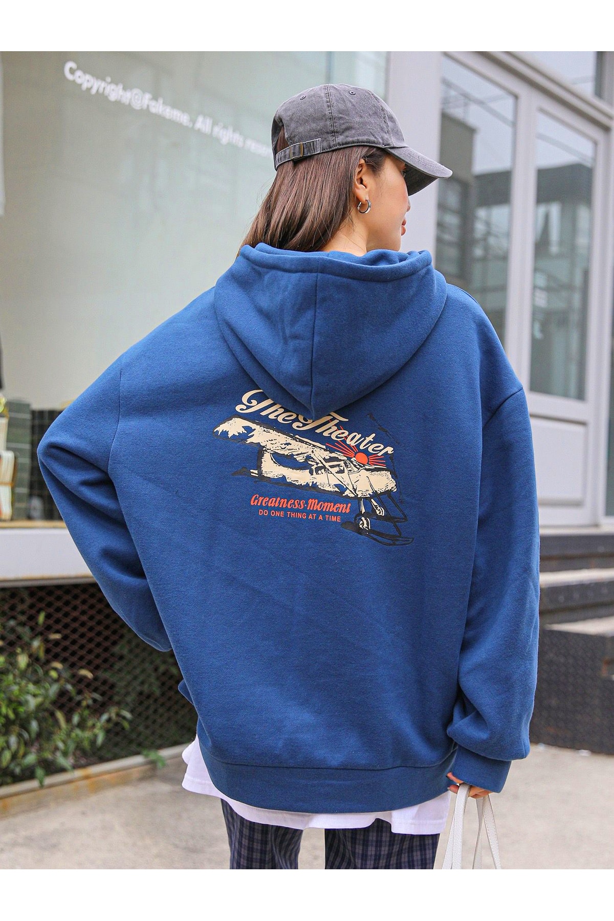Know Women's Royal The Theater Printed Hoodie With Sweatshirt.