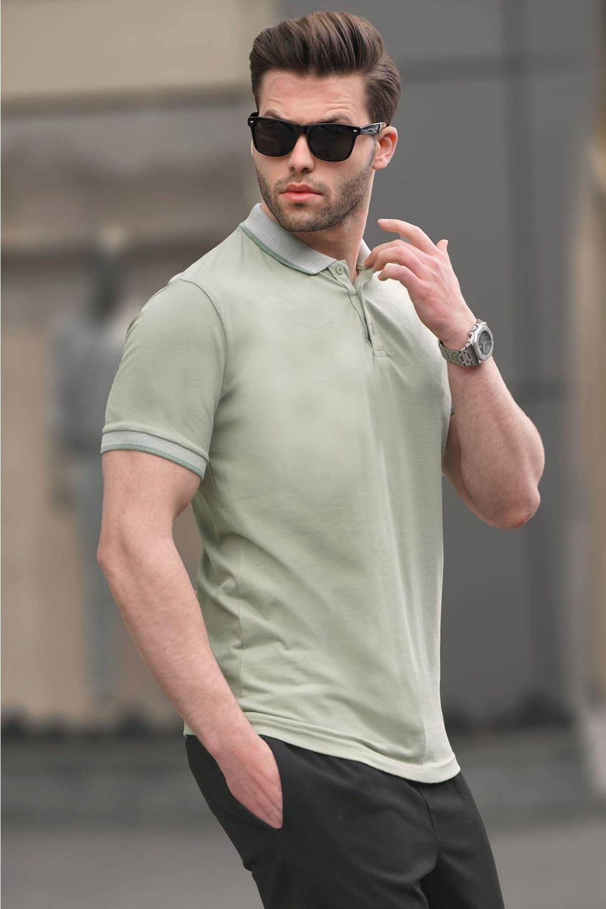 Levně Madmext Almond Green Regular Fit Men's Polo Neck T-Shirt 6105