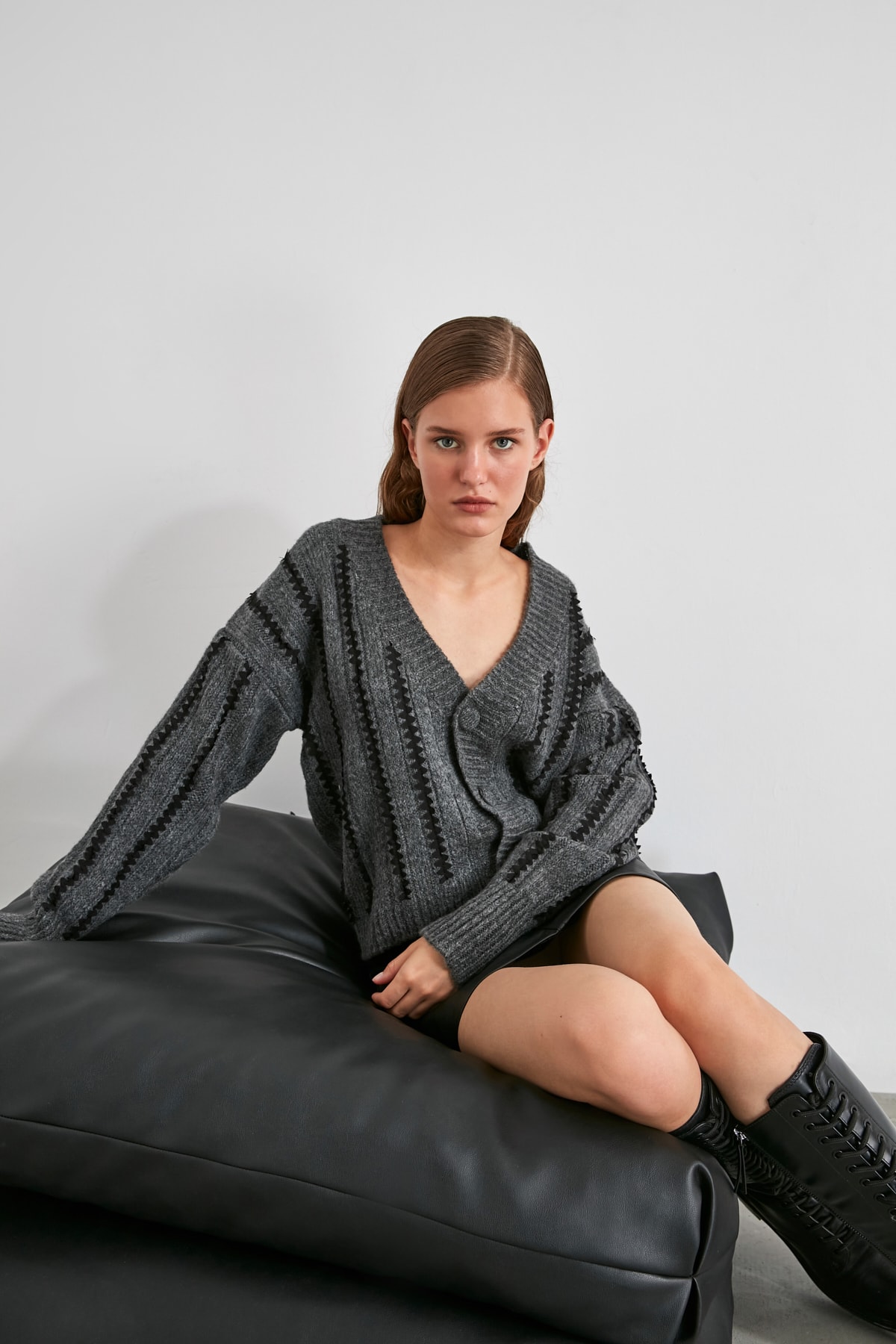 Trendyol Cardigan - Black - Regular fit