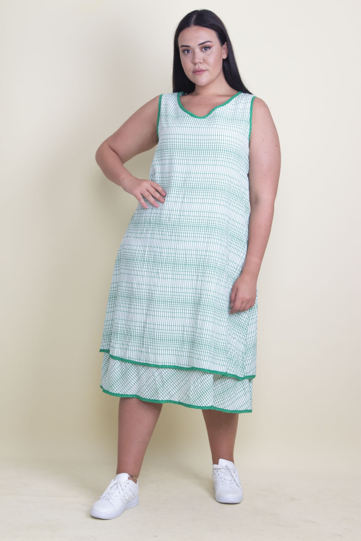 Şans Women's Plus Size Green Piping Detailed, Lined Dress with a Layered Hem